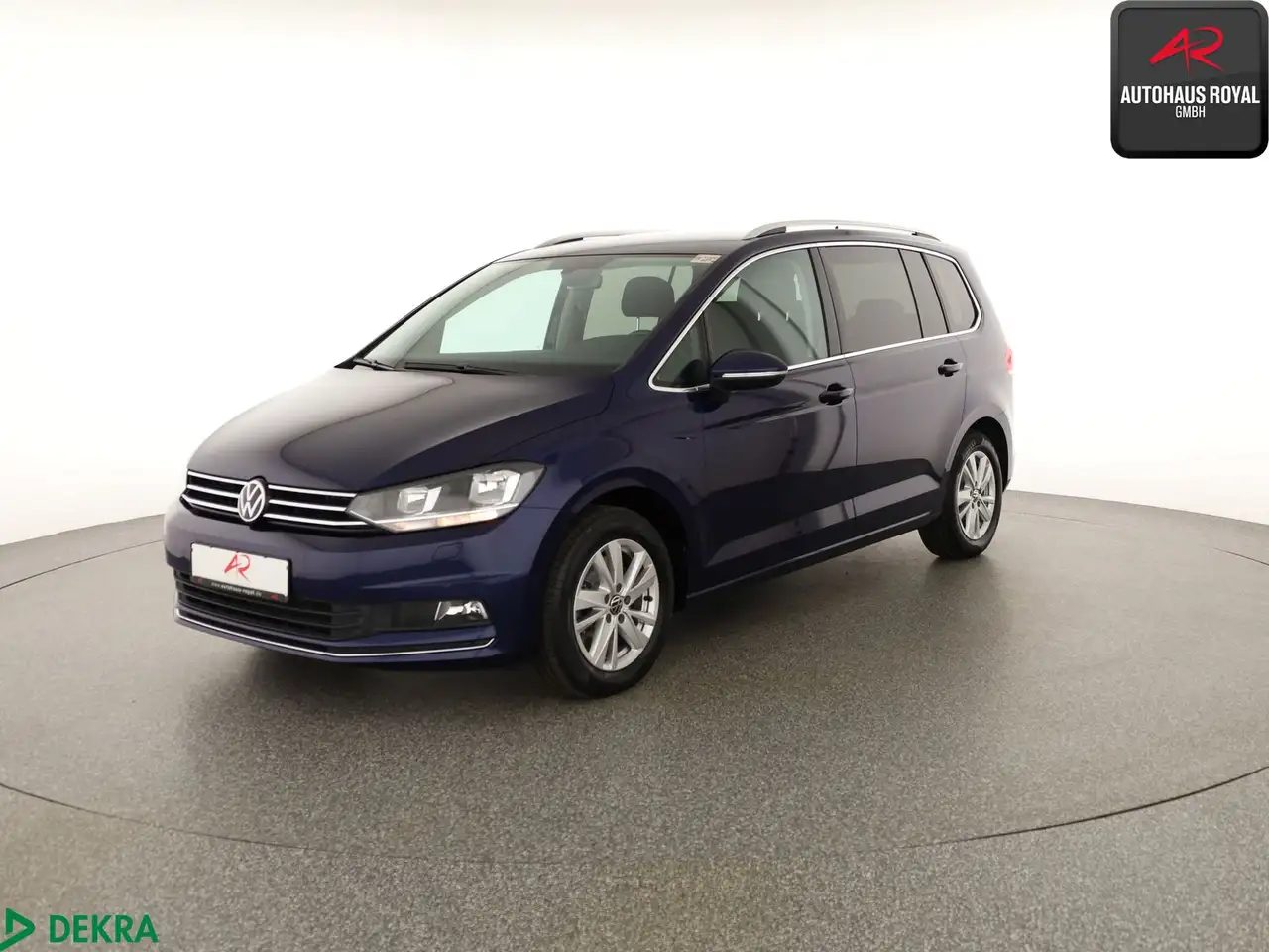 Volkswagen Touran Touran 1.5 TSI Highline 7 SITZE,KAMERA,MASSAGE