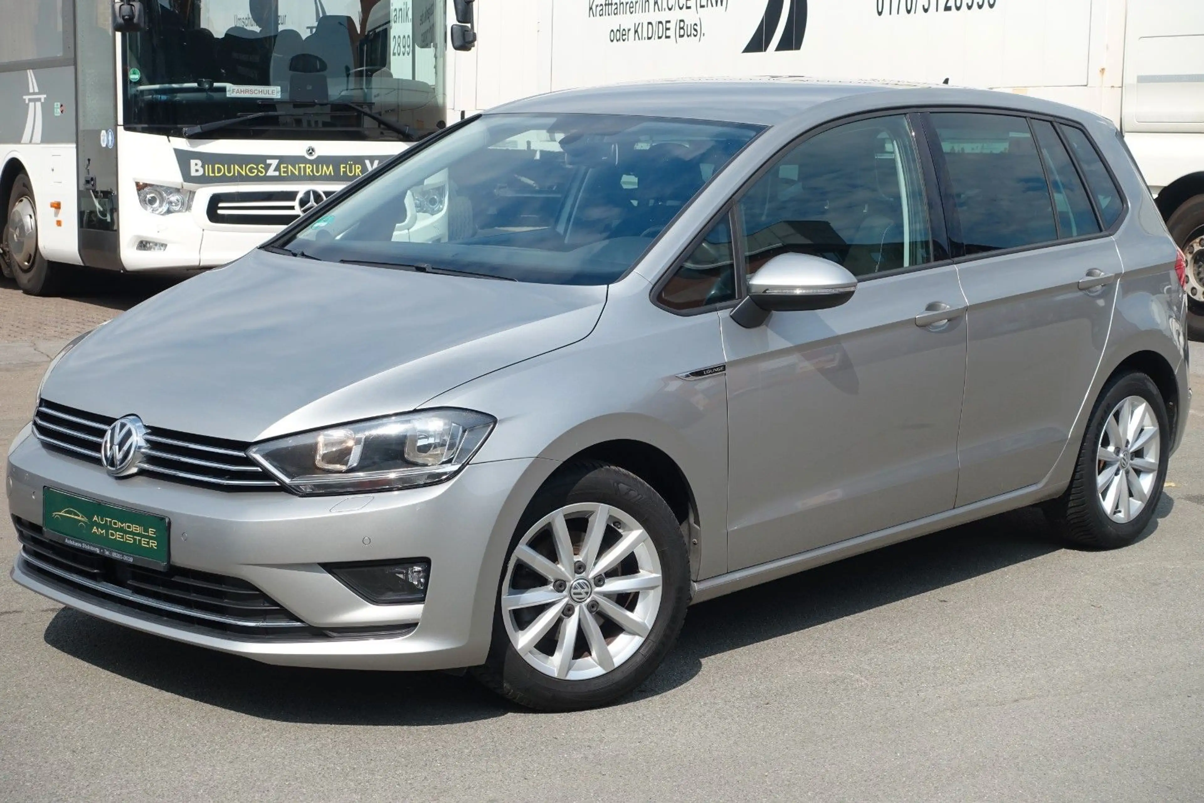 Volkswagen Golf Sportsvan VII*LOUNGE*BMT*ACC*SHZ*PDC*STHZ*E — photo 2