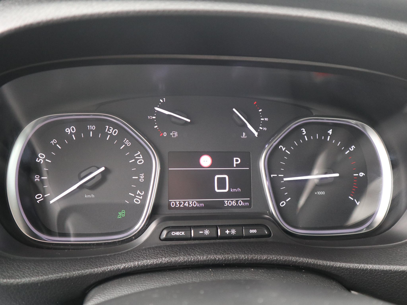 Citroen Jumpy 2.0 BlueHDI 145 L3 — photo 12