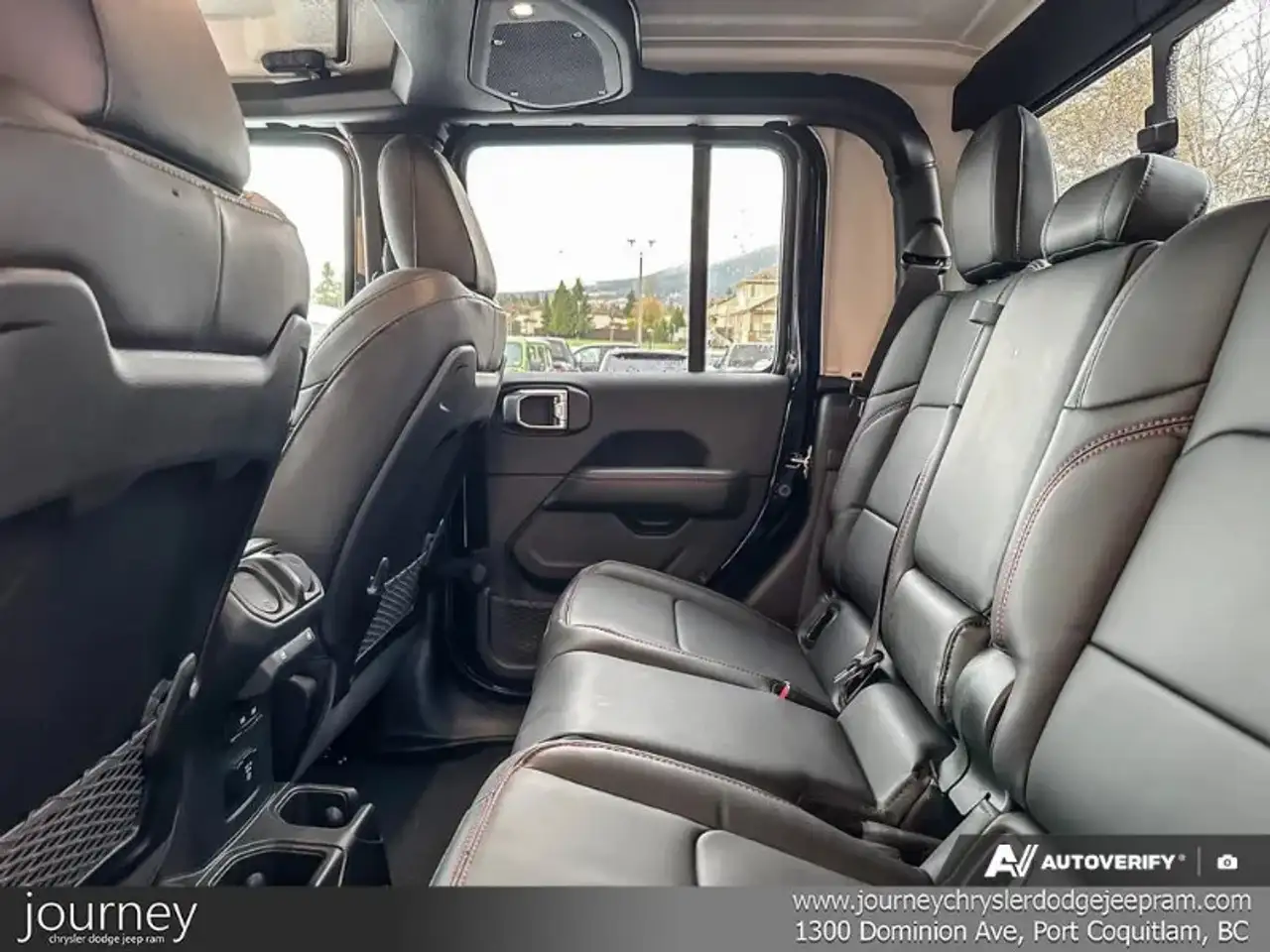 Jeep Gladiator снимка Jeep Gladiator