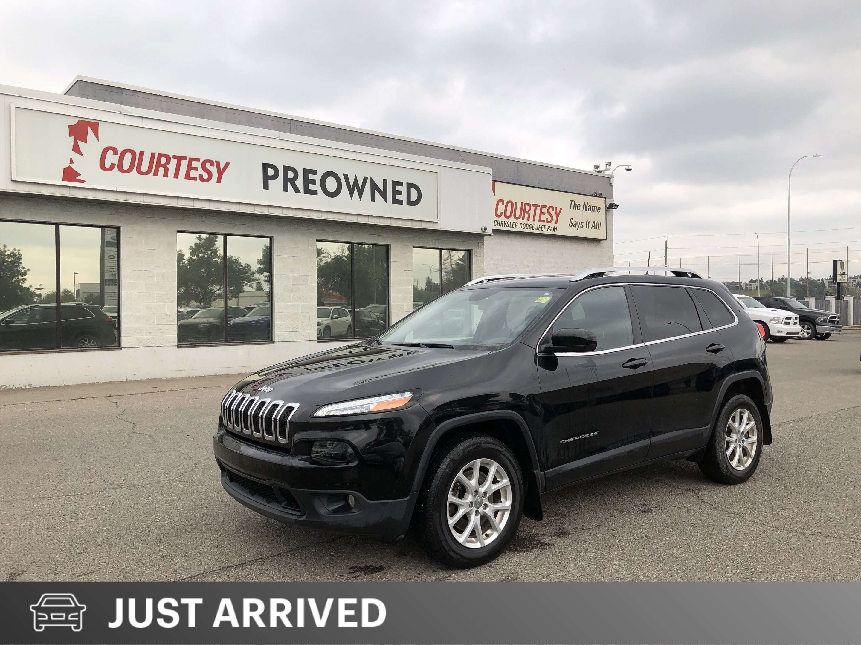 2017 Jeep Cherokee North | Cold Weather Group |Clean Carfax!