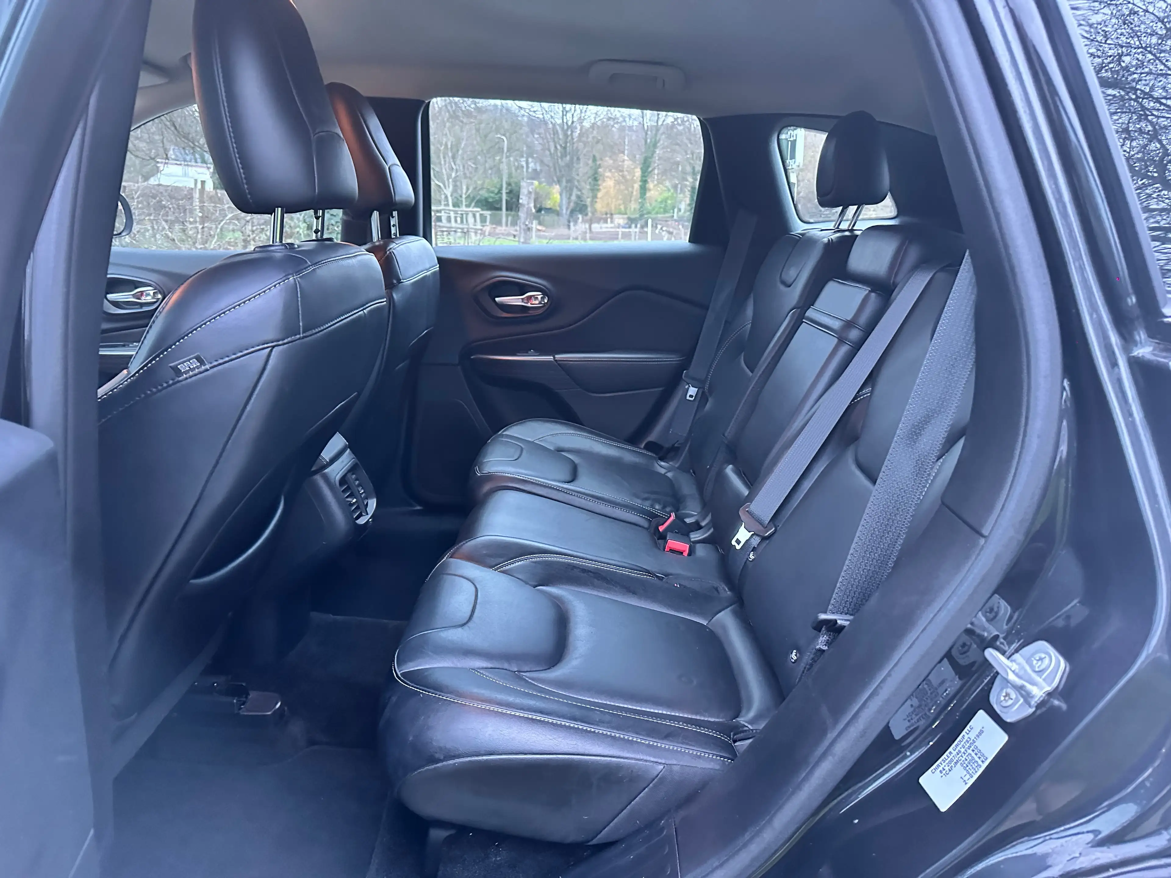 Jeep Cherokee Cherokee 2.0 MJD 4WD Longitude Plus Drive I — photo 10