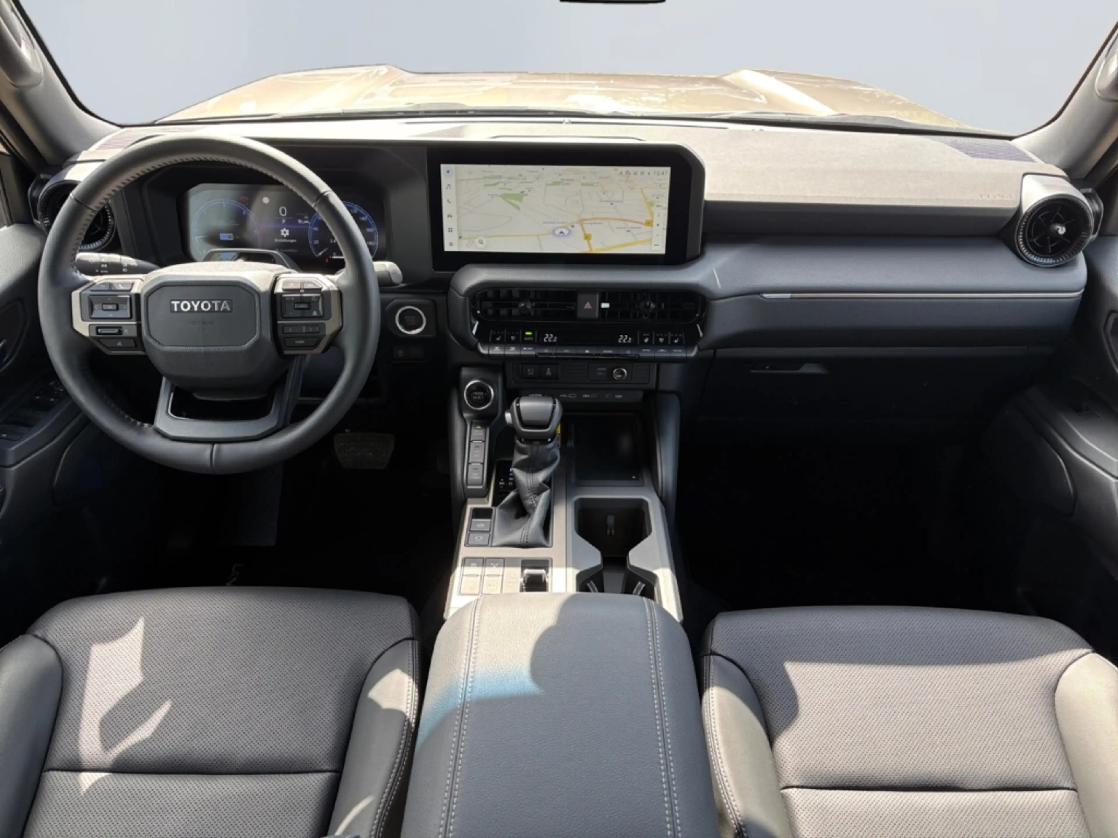Toyota Land Cruiser 2.8 D-4D Executive *LED*360°*AHK*ACC* — photo 11