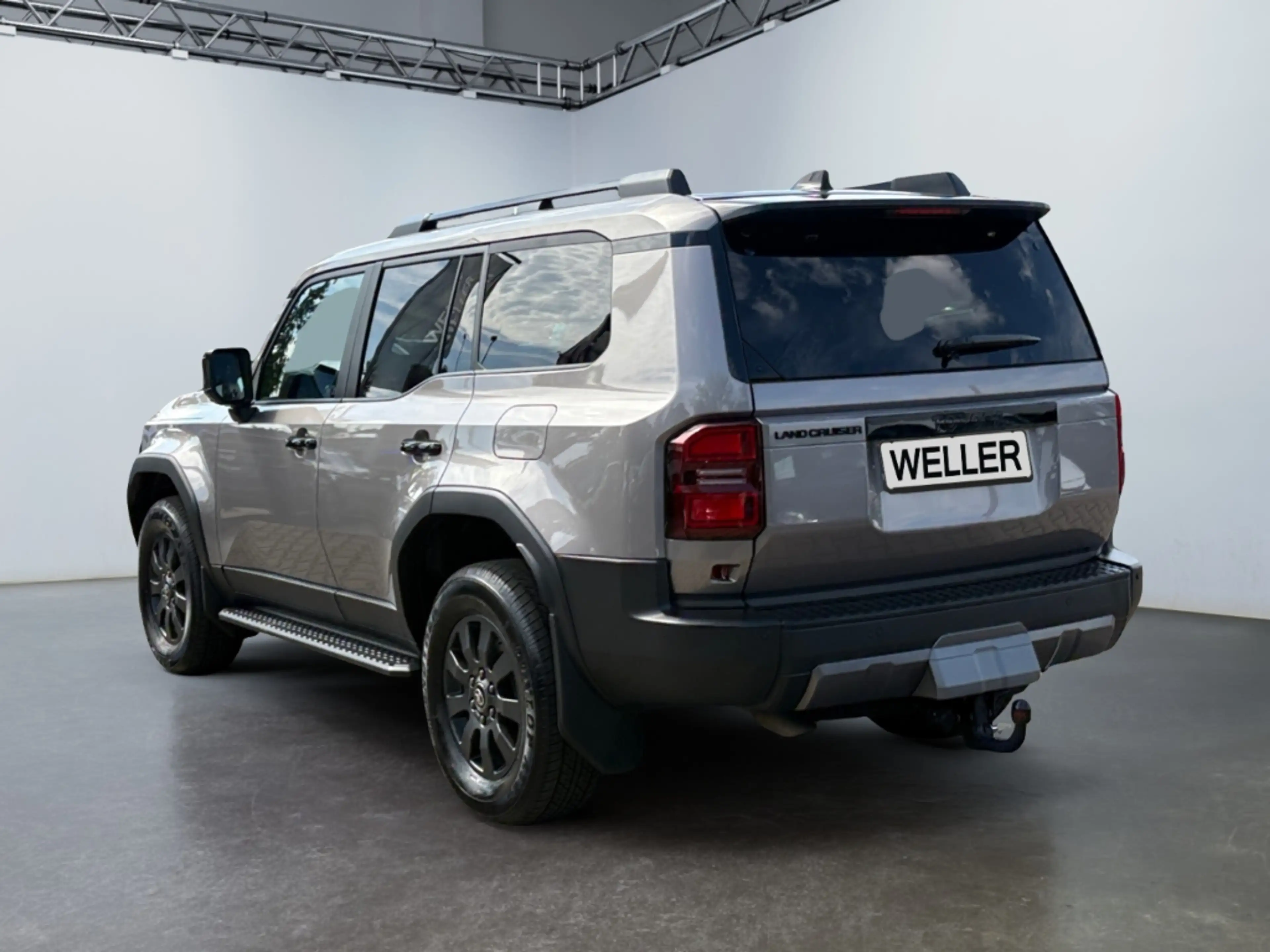 Toyota Land Cruiser 2.8 D-4D Executive *LED*360°*AHK*ACC* — photo 7