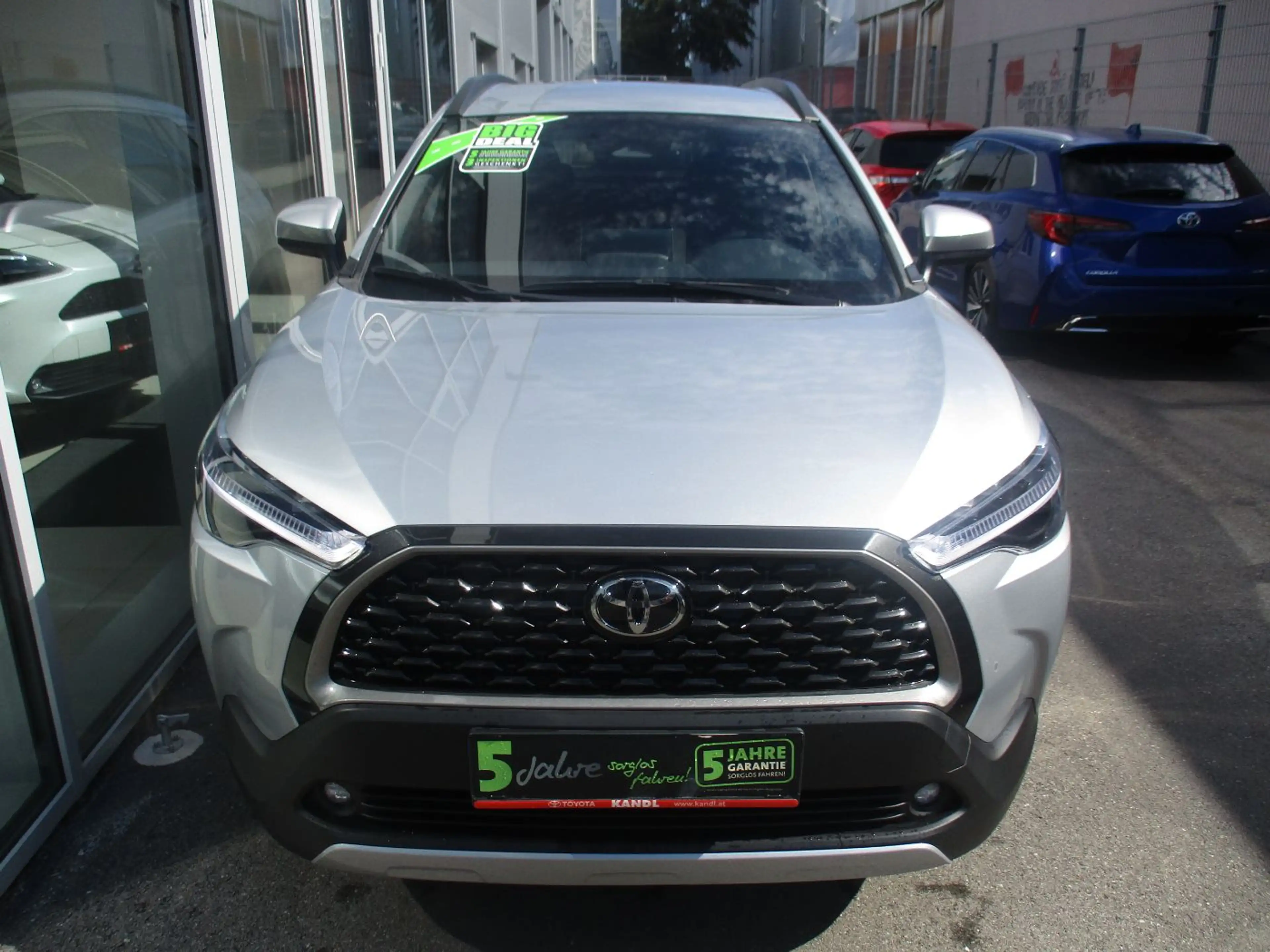 Toyota Corolla Cross 1.8 FWD Active Drive ACC+LED+Navi — photo 3