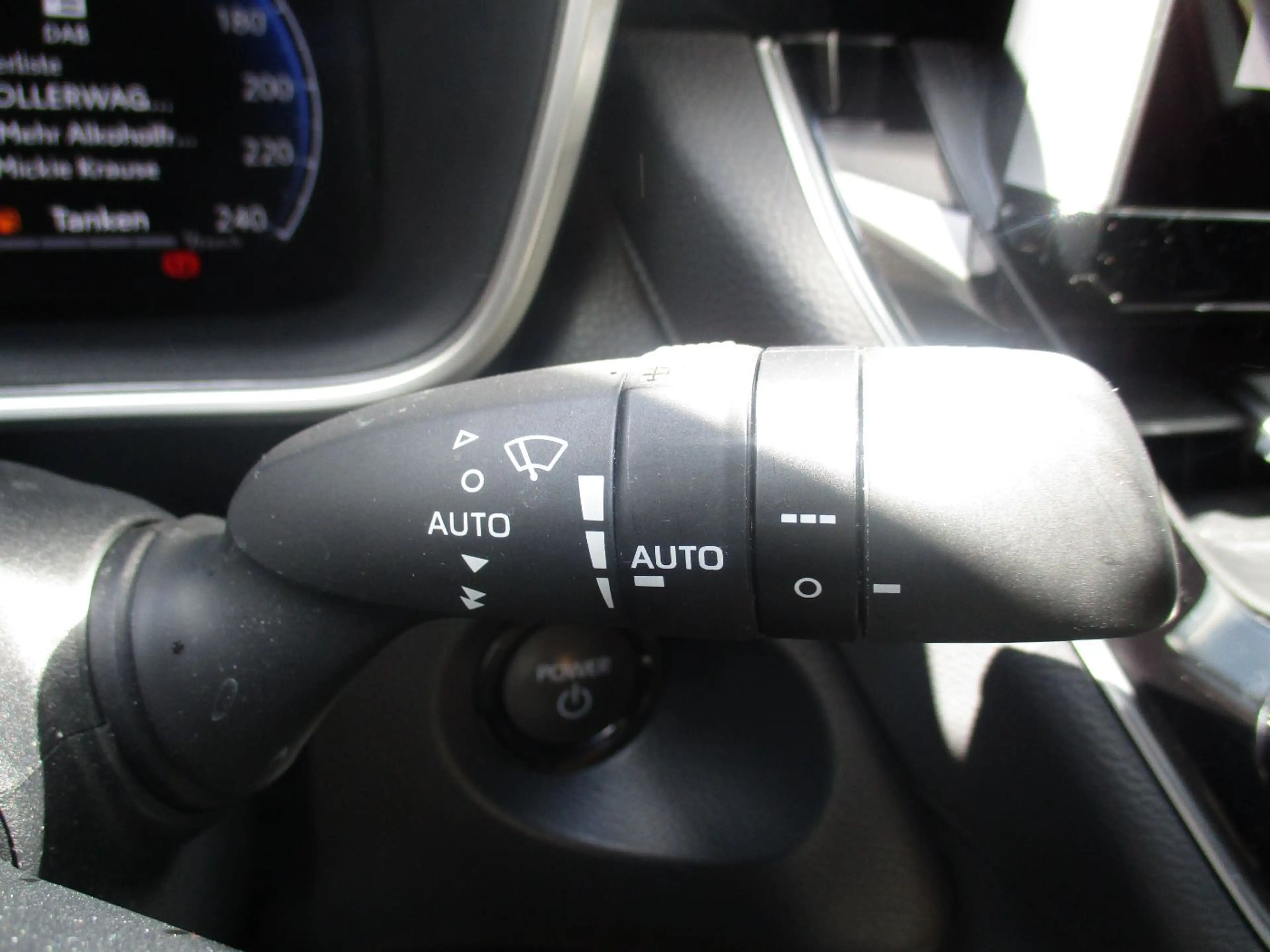Toyota Corolla Cross 1.8 FWD Active Drive ACC+LED+Navi — photo 14