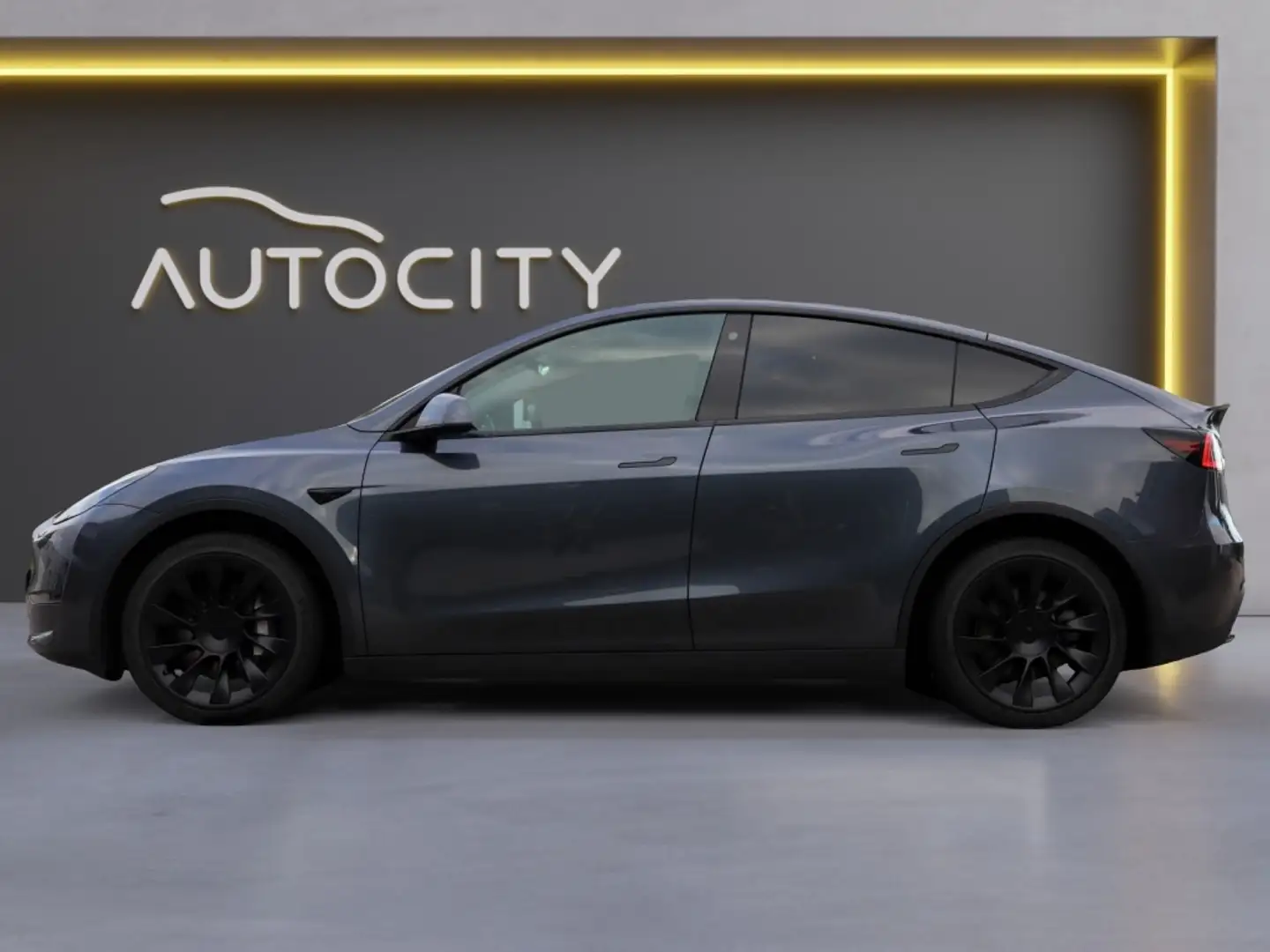 Tesla Model Y Long Range AWD 75kWh Full self Driving l Pano l Ee Grijs - 2