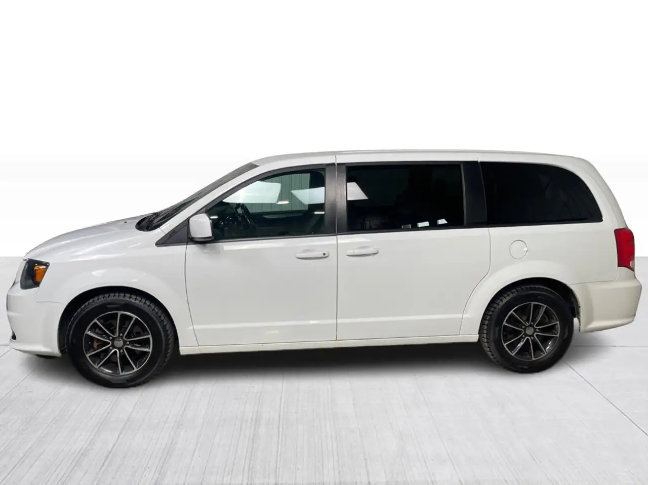 Dodge Grand Caravan снимка Dodge Grand Caravan