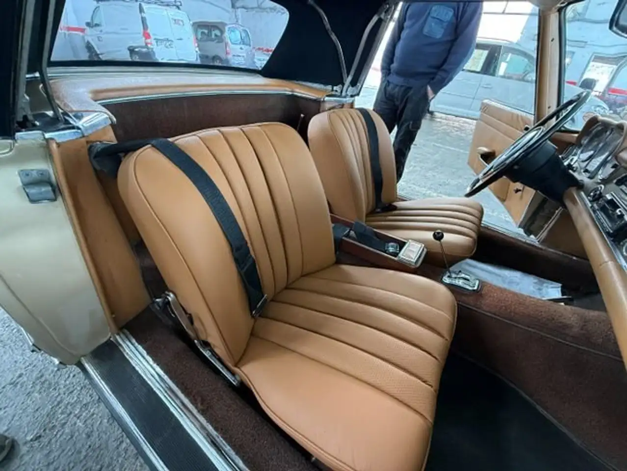 Mercedes-Benz 280 SL Pagoda W113, foto 12