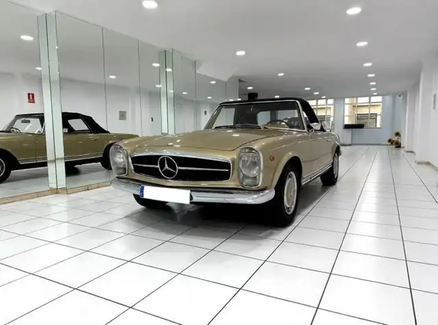 Mercedes-Benz 280 SL Pagoda W113