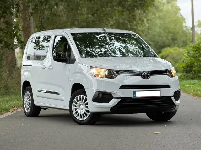 Toyota Proace City Verso -1.5l - 5 places - Garantie 12 mois