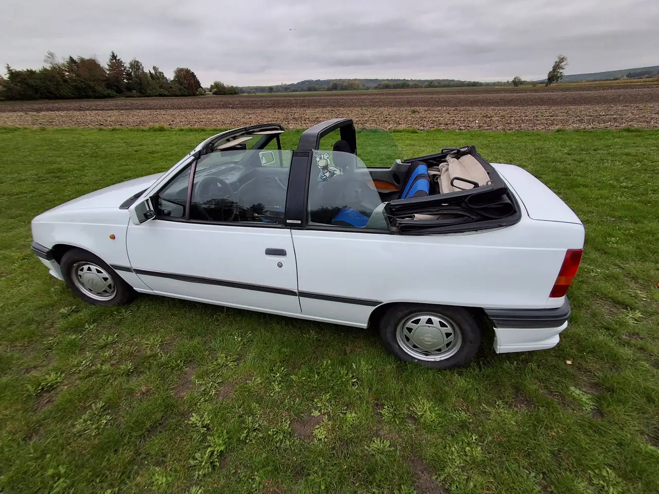 Opel Kadett E Cabrio, foto 4