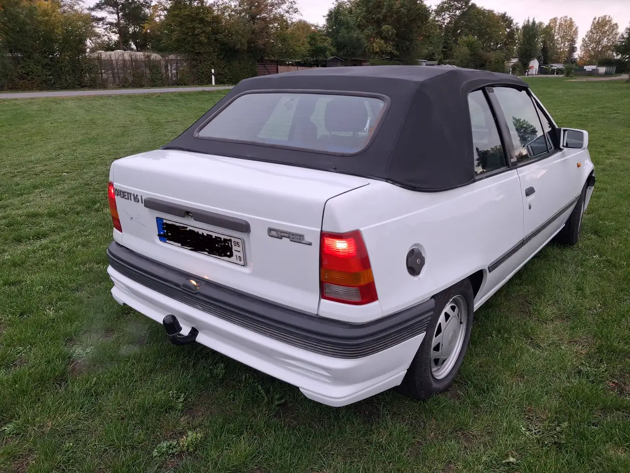 Opel Kadett E Cabrio, foto 3
