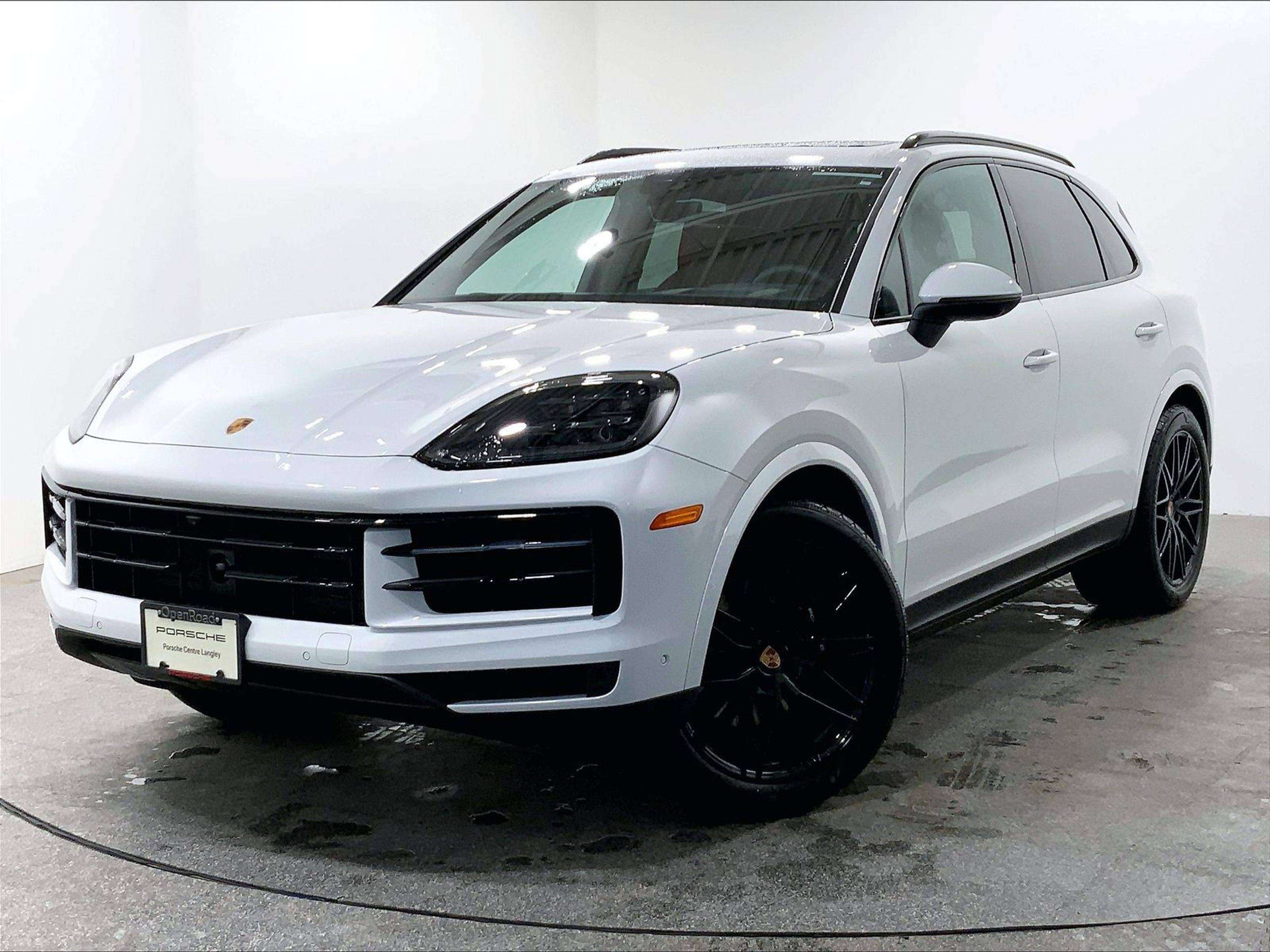 2026 Porsche Cayenne Demo, Prem Plus Pkg, Roof Rails, CPO!