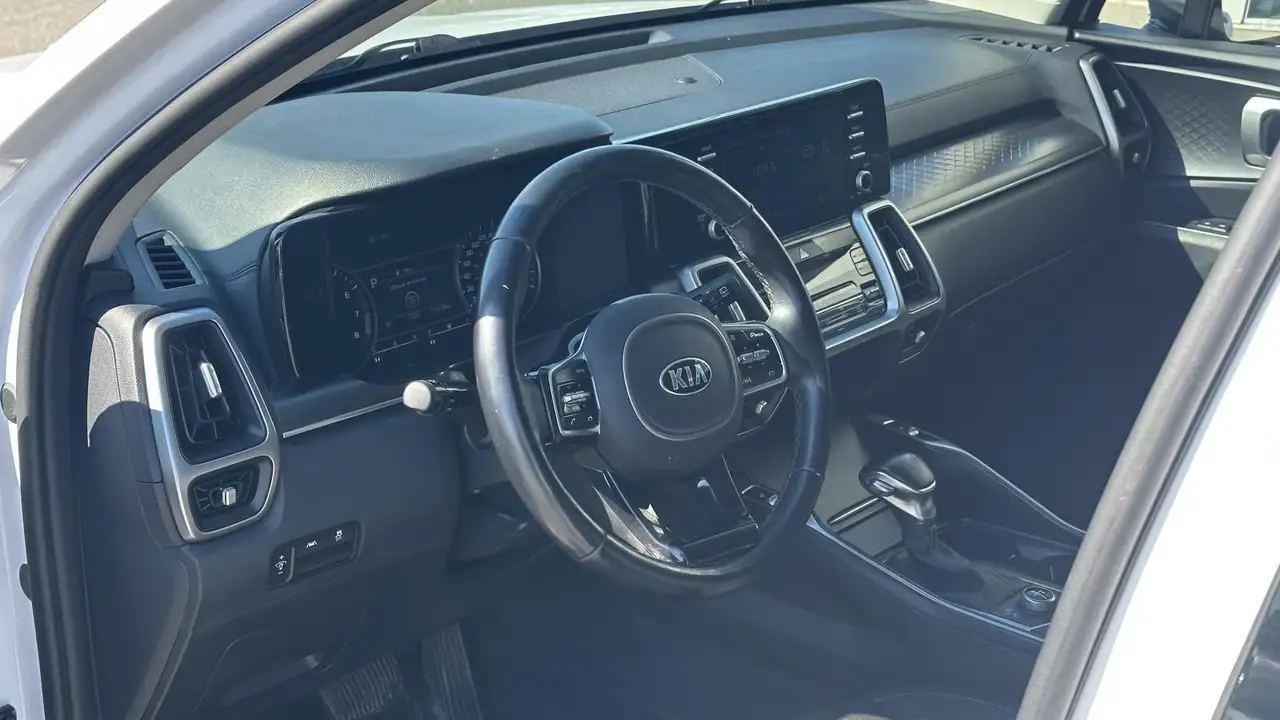 Kia Sorento снимка Kia Sorento