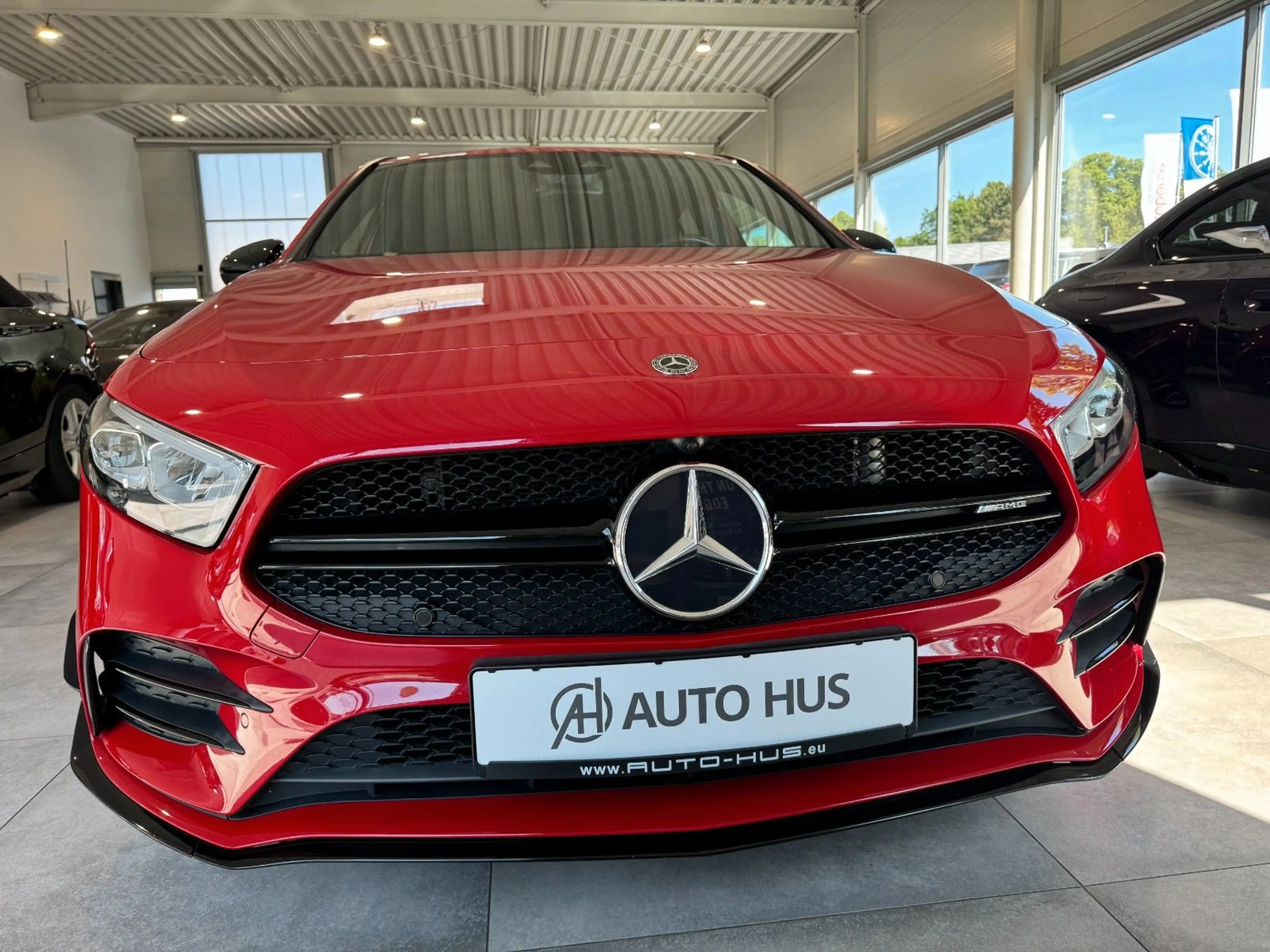 Mercedes-Benz A 35 AMG 4Matic SHZ/KAMERA/NAVI/MEMORY — photo 2