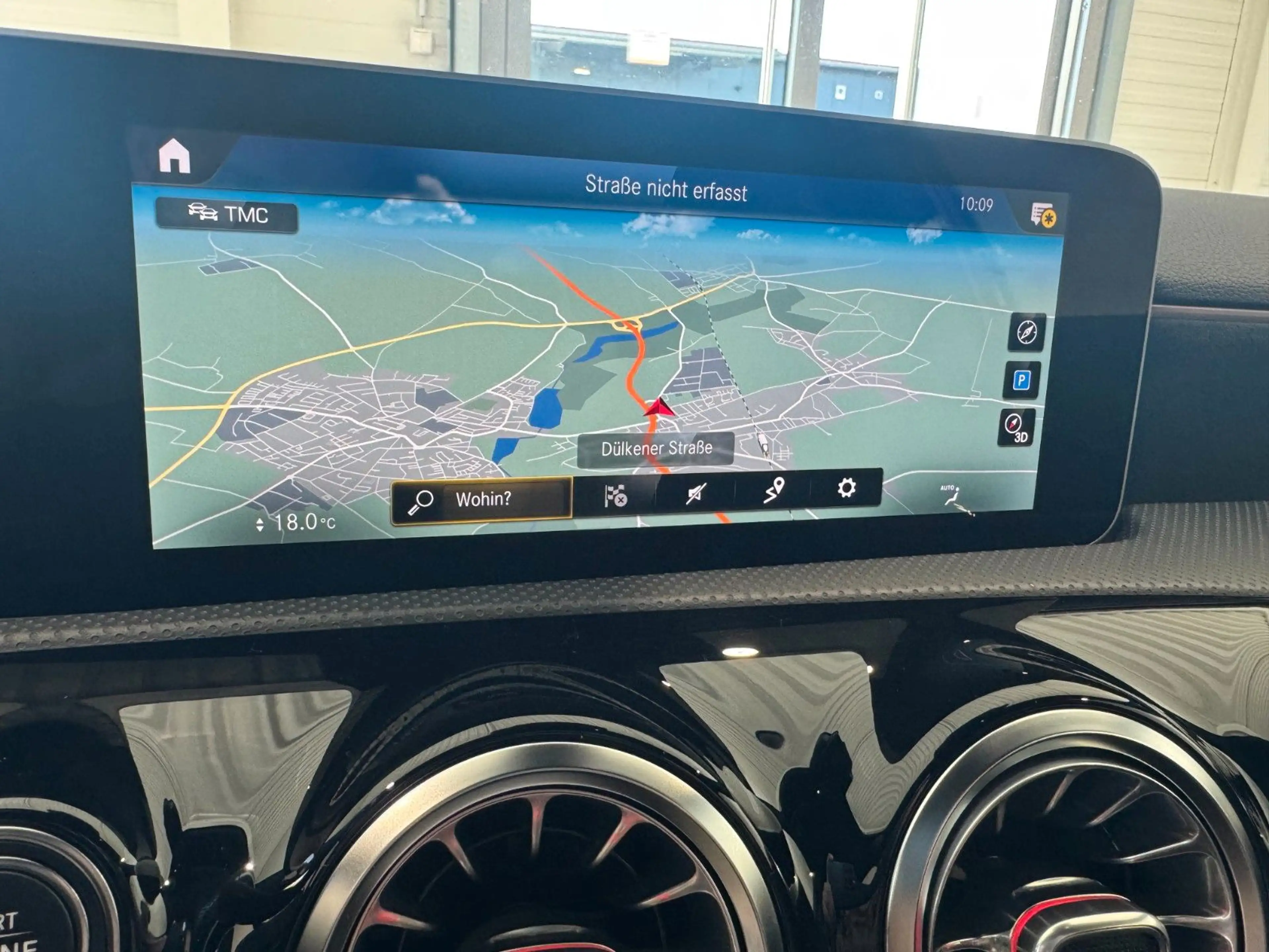 Mercedes-Benz A 35 AMG 4Matic SHZ/KAMERA/NAVI/MEMORY — photo 12