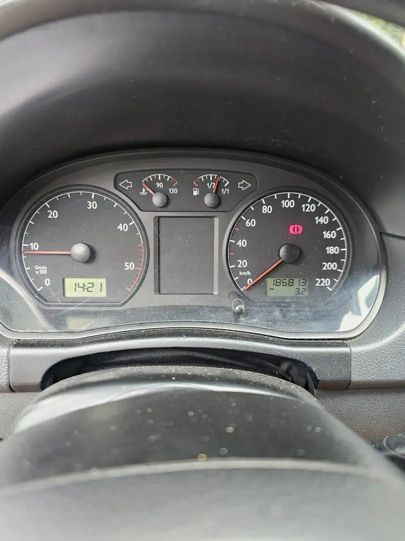 Volkswagen Polo Classic SDI - 2
