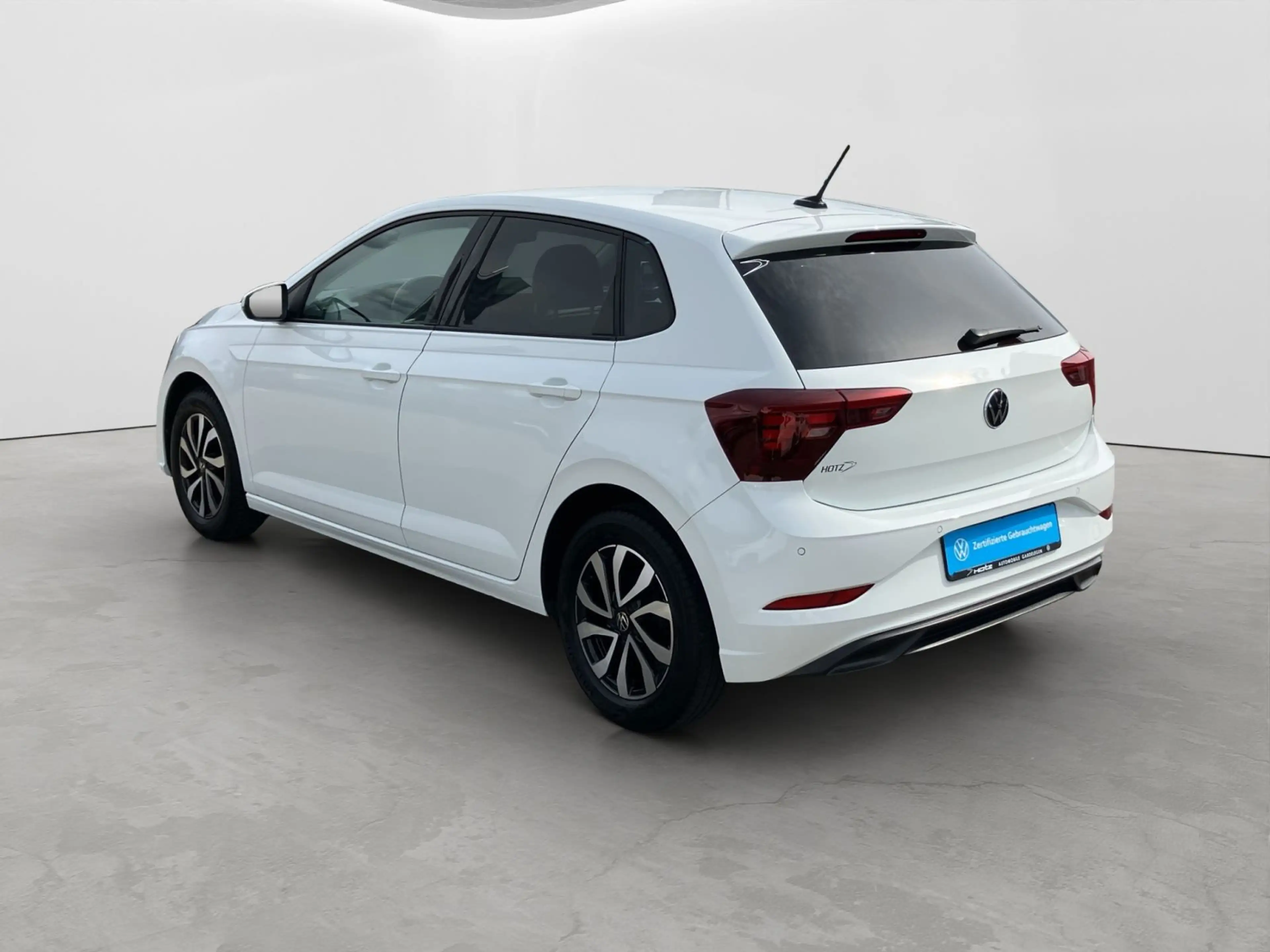 Volkswagen Polo VI 1.0 Active LED/APP/PDC — photo 3