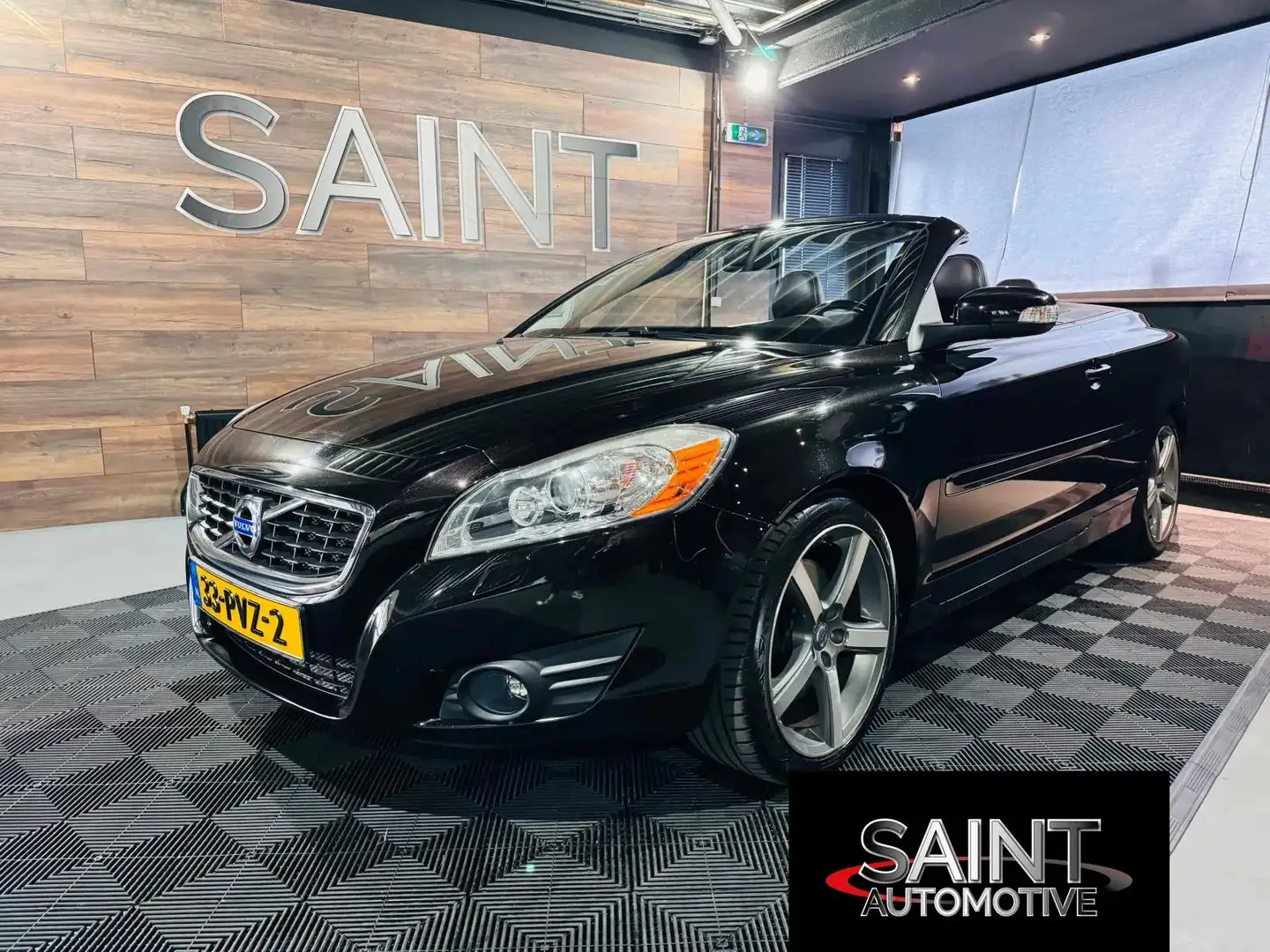 Volvo C70 Convertible 2.5 T5 Momentum Black - 1