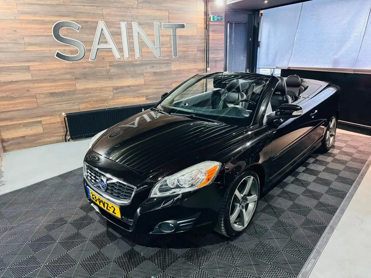 Volvo C70 Convertible 2.5 T5 Momentum Schwarz - 2