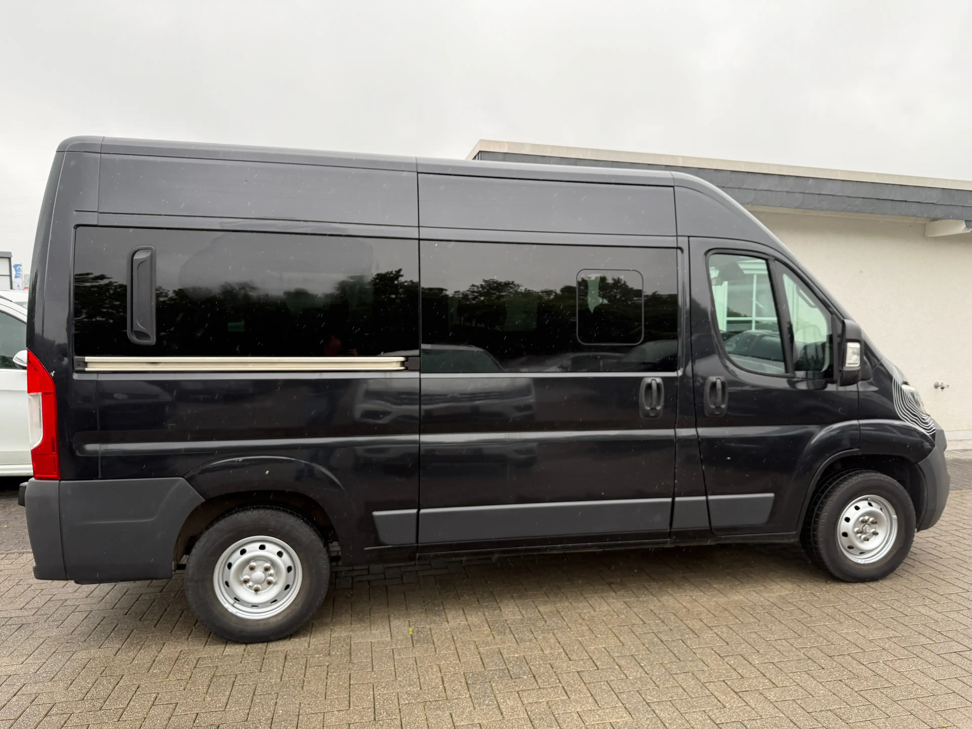 Citroen Jumper 33 L2H2 Live e-HDi 130 8 Sitzer — photo 6