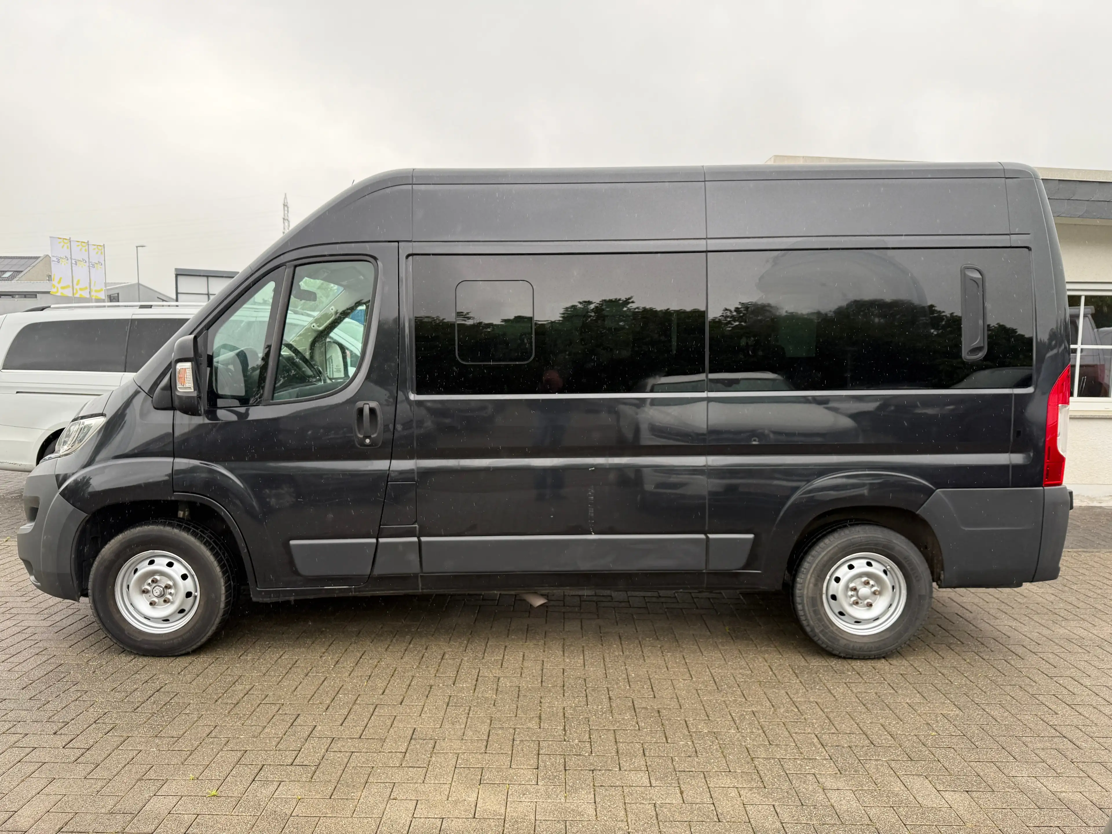 Citroen Jumper 33 L2H2 Live e-HDi 130 8 Sitzer — photo 7