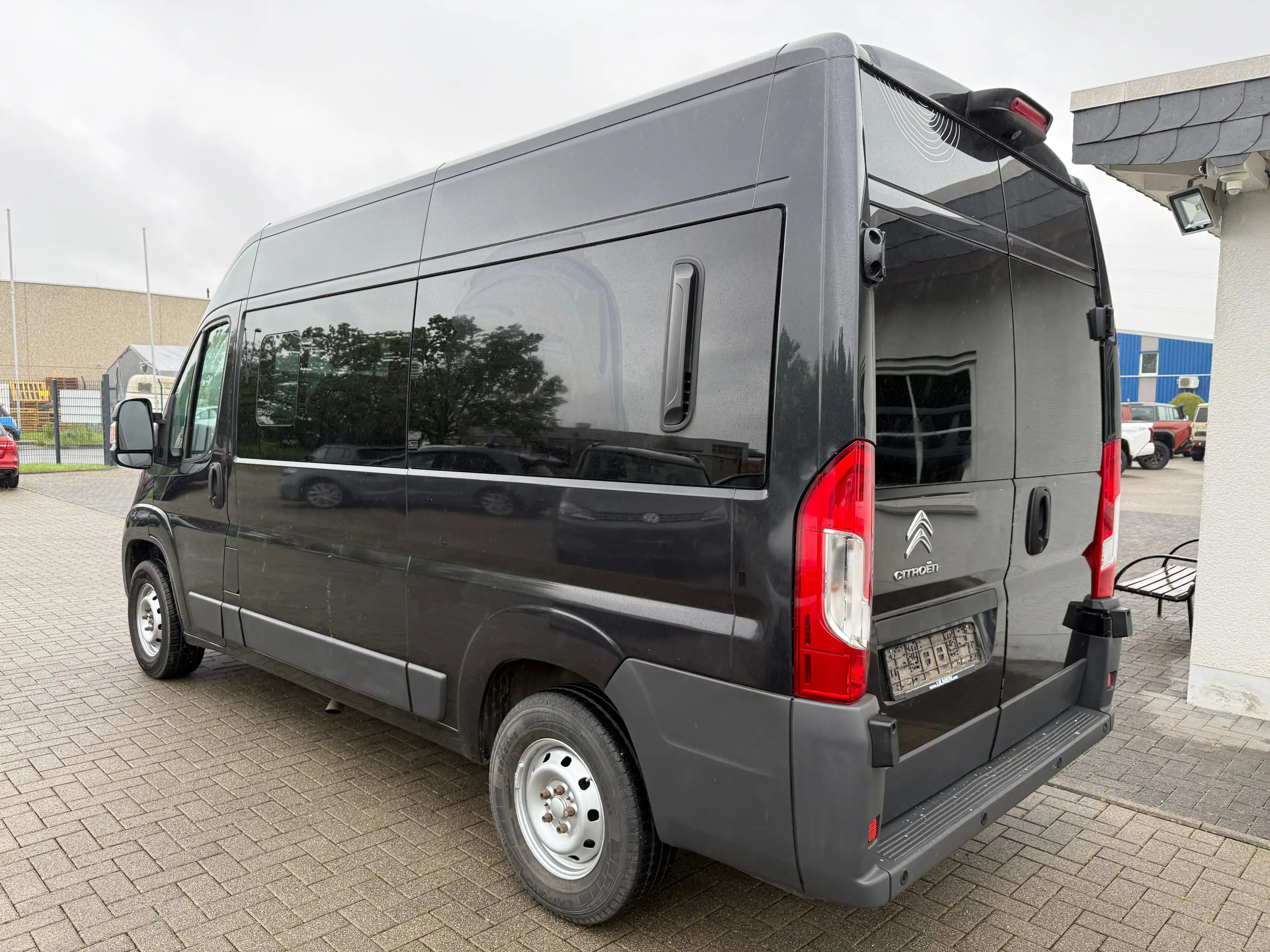 Citroen Jumper 33 L2H2 Live e-HDi 130 8 Sitzer — photo 4