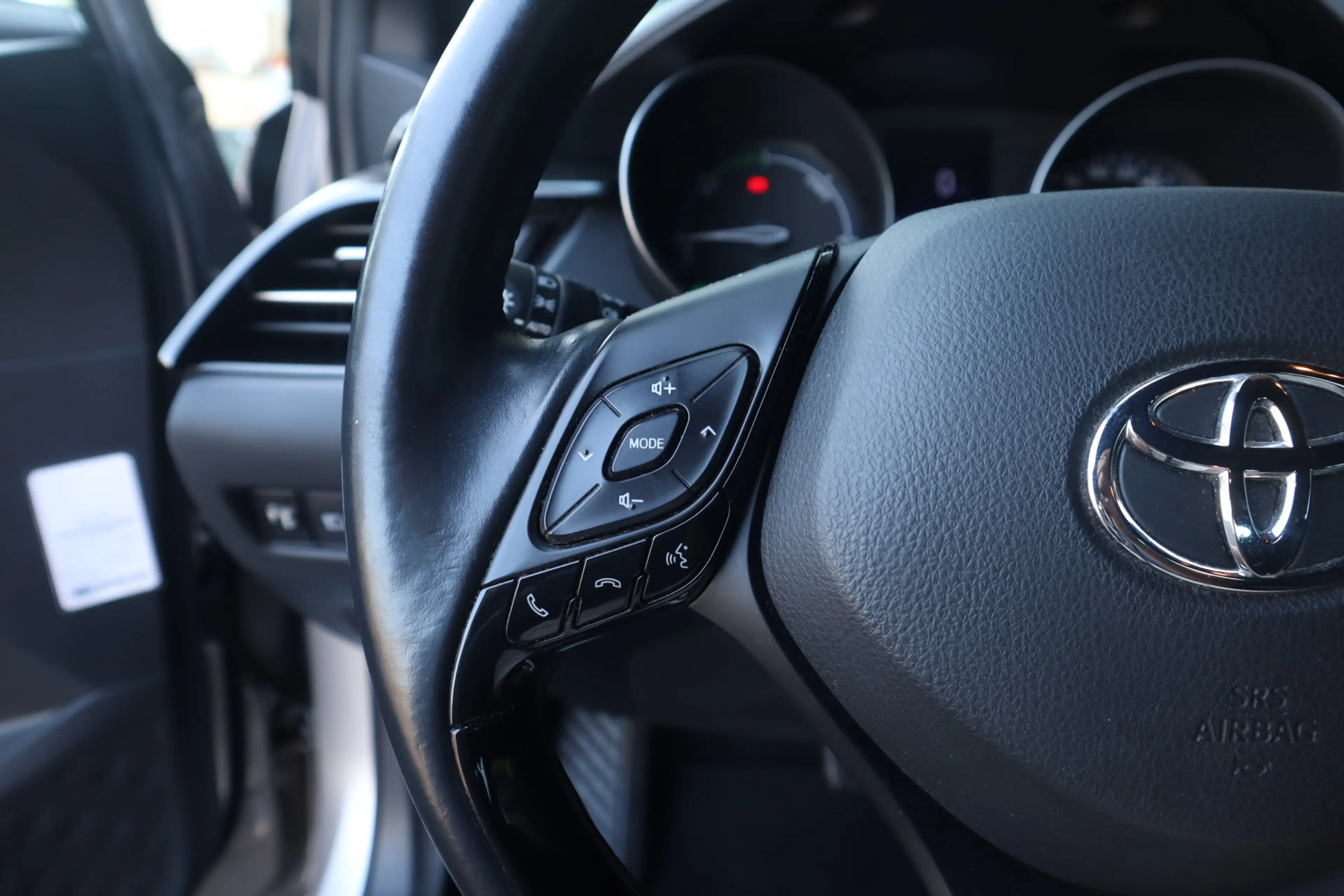 Toyota C-HR 1.8 Hybrid Dynamic | ACC | Camera | Clima | 17” — photo 12
