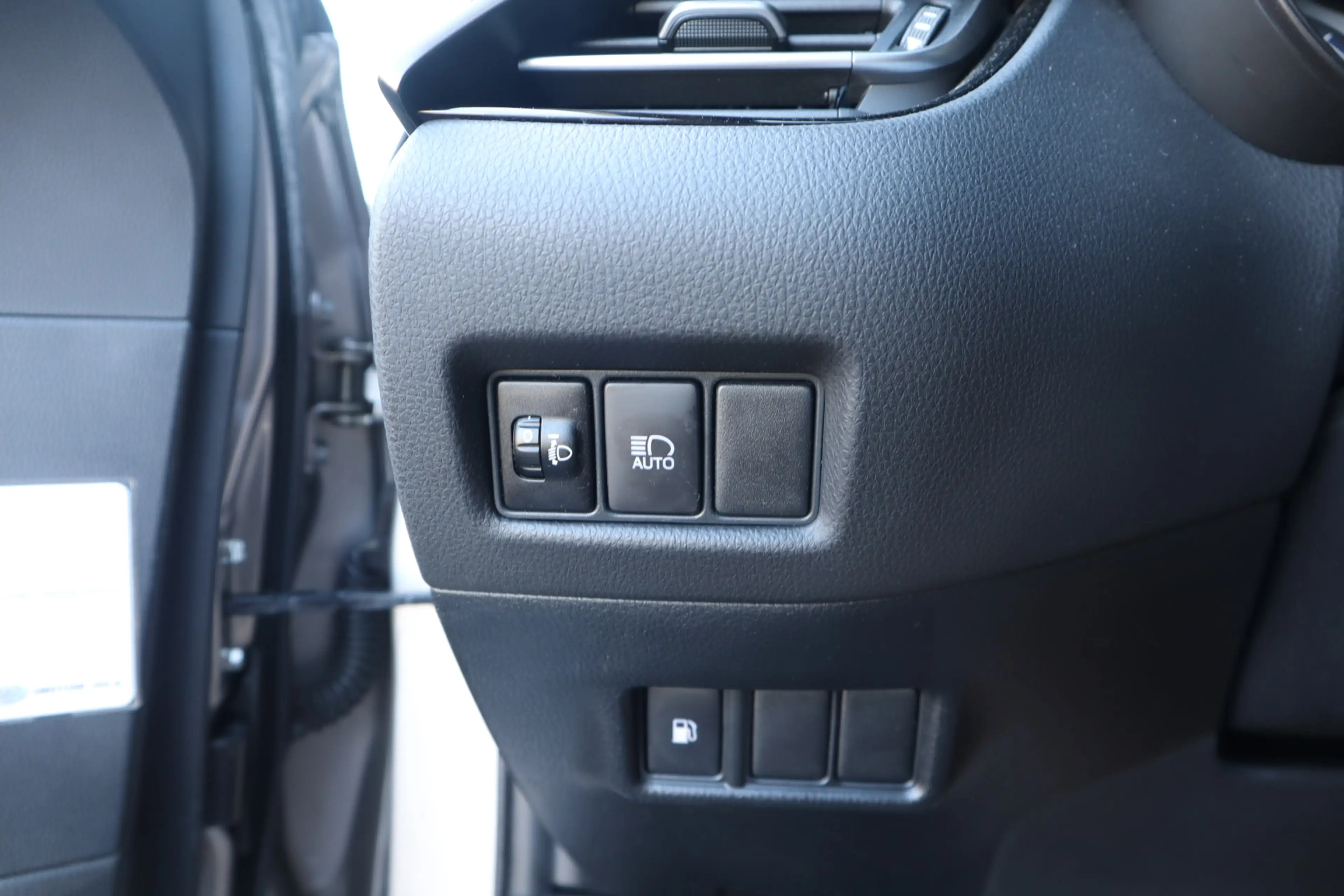 Toyota C-HR 1.8 Hybrid Dynamic | ACC | Camera | Clima | 17” — photo 19