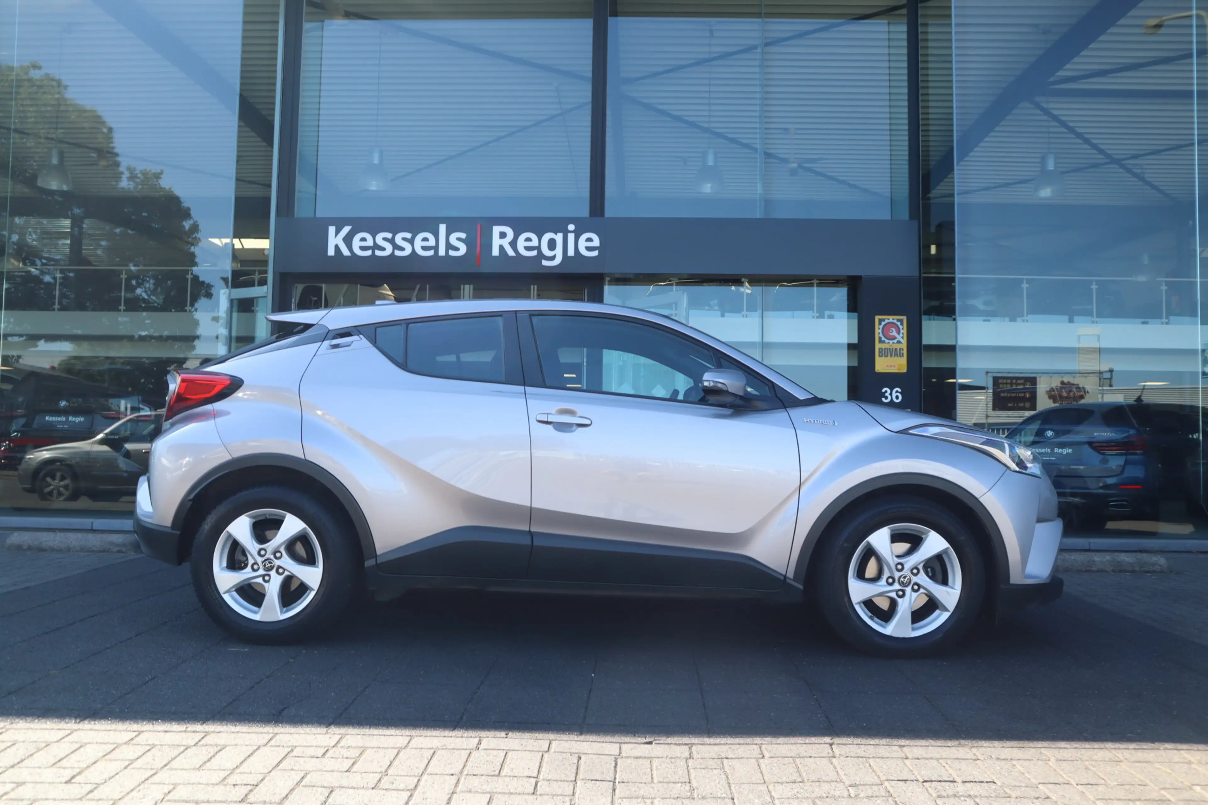 Toyota C-HR 1.8 Hybrid Dynamic | ACC | Camera | Clima | 17” — photo 4