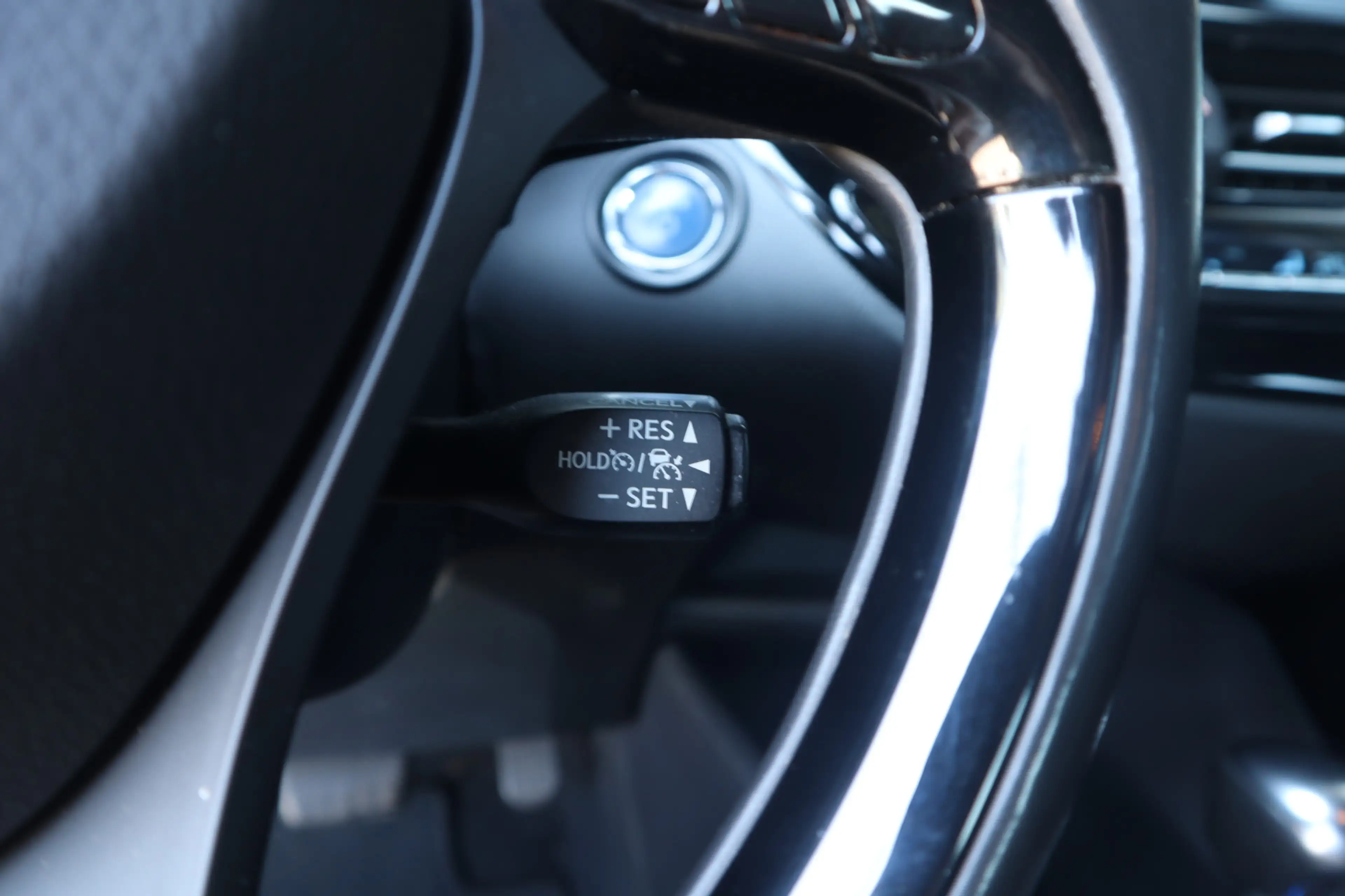 Toyota C-HR 1.8 Hybrid Dynamic | ACC | Camera | Clima | 17” — photo 14