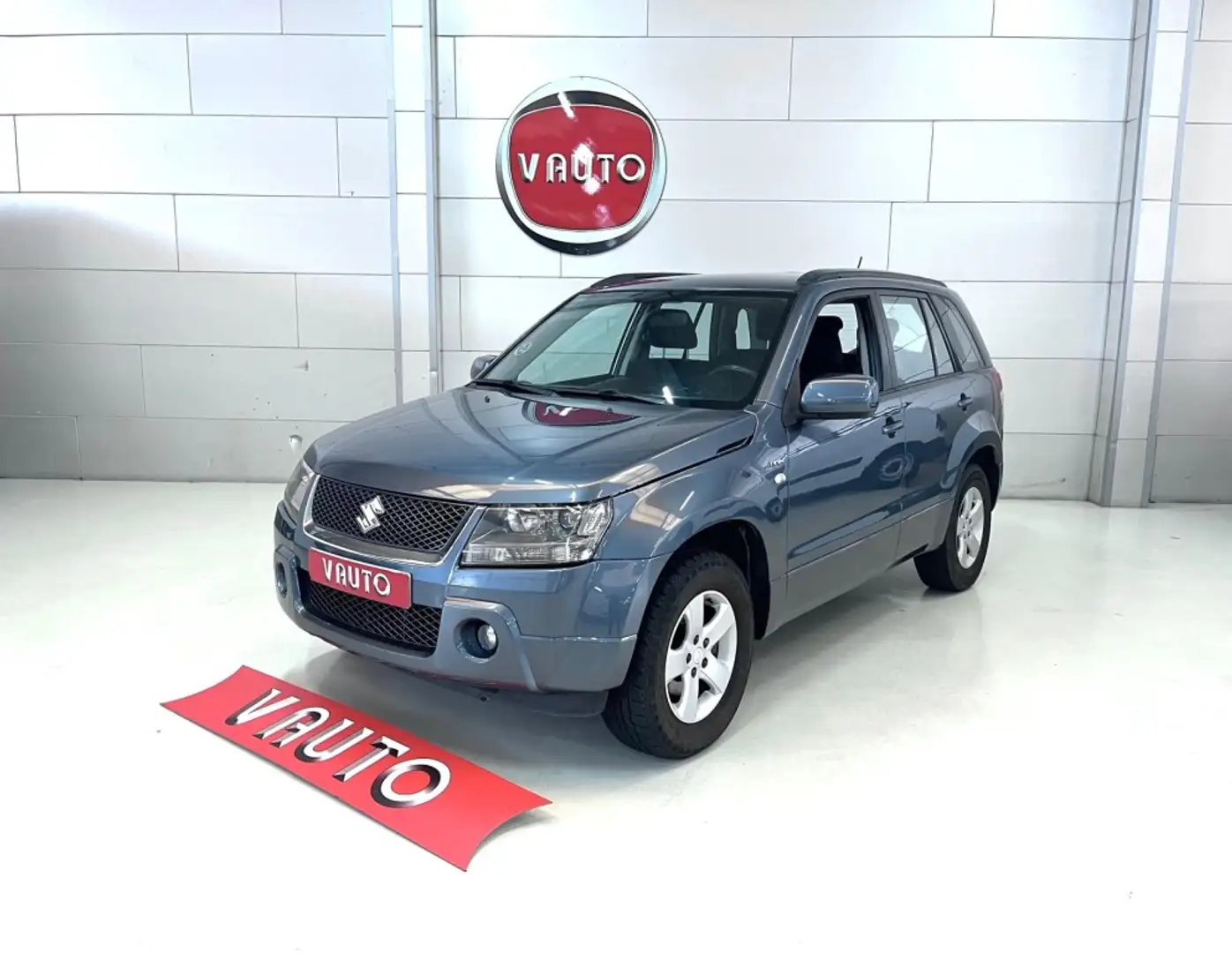 Suzuki Grand Vitara 1.9DDiS JLX Bleu - 1
