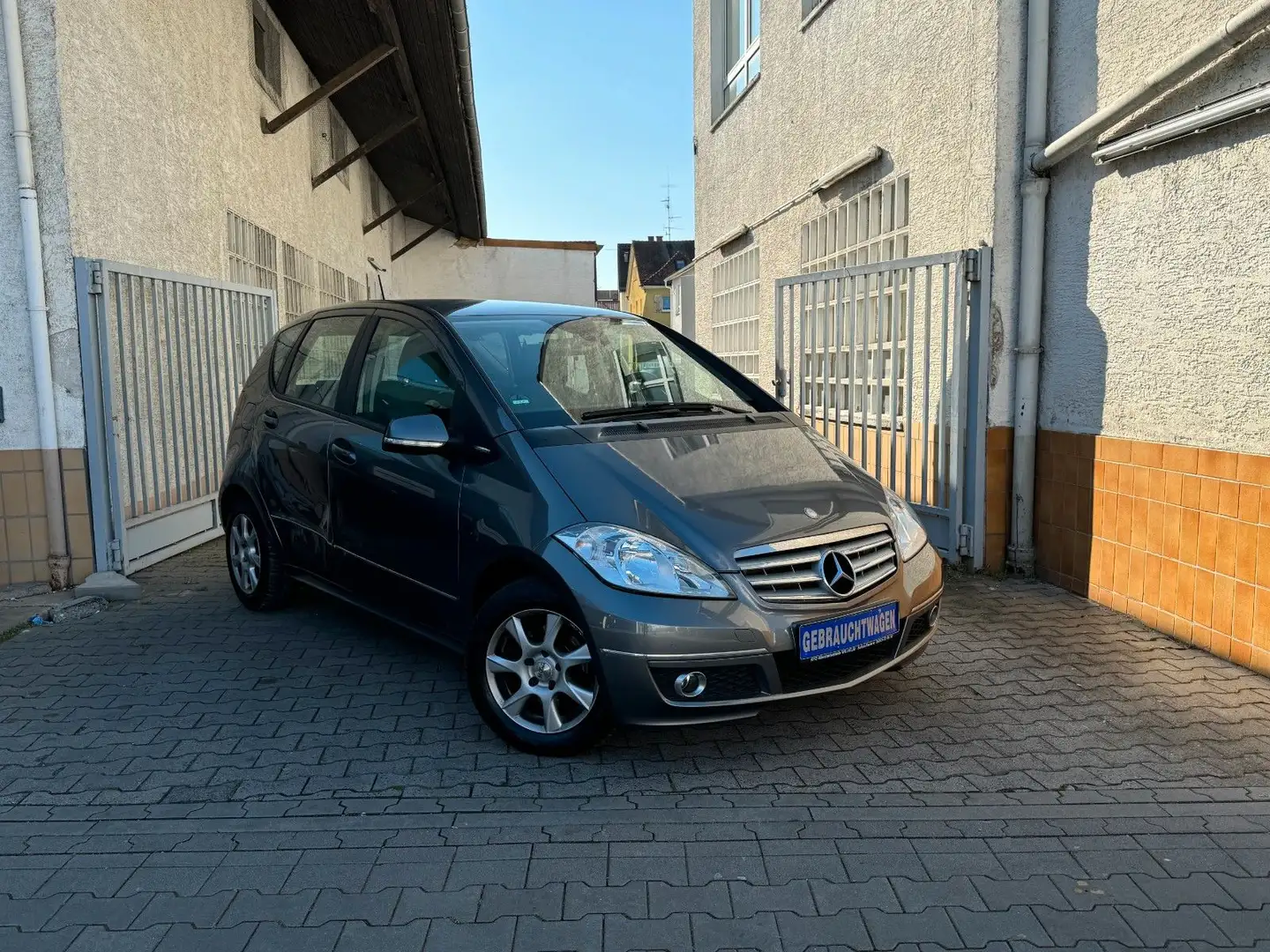 Mercedes-Benz A 170 *Klima*Sitzh.*AHK*TüV07.2005 Gris - 1