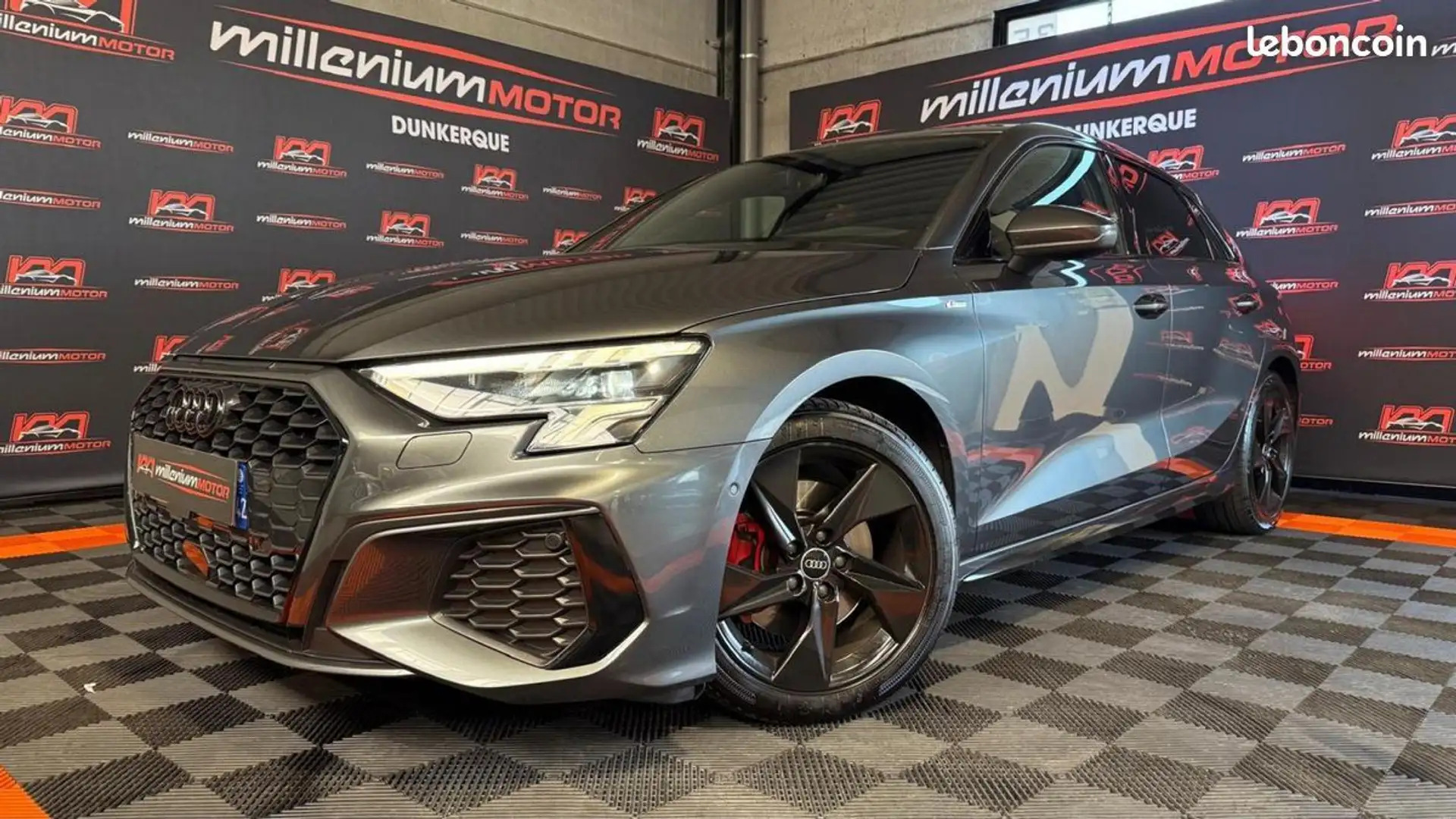 Audi A3 S-LINE 2.0 TDI 150 CV S-Tronic 7 GARANTIE 6 MOIS Gris - 1