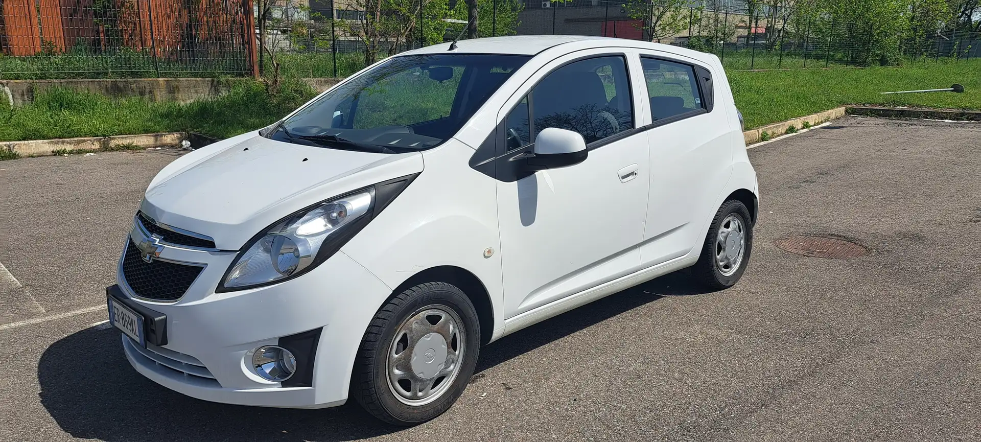 Chevrolet Spark Spark 1.0 LS ECO GPL Blanco - 1