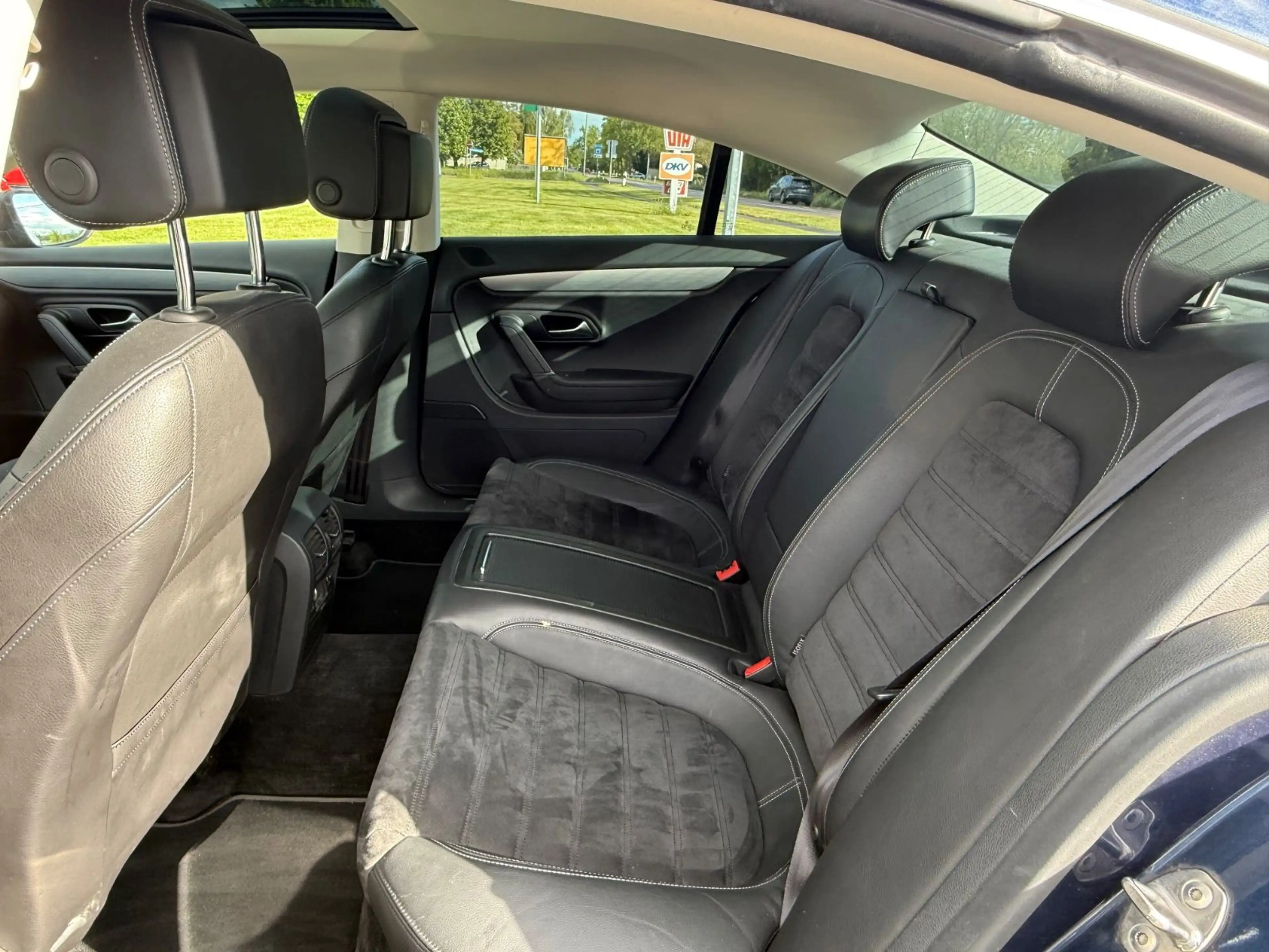 Volkswagen CC Basis — photo 13