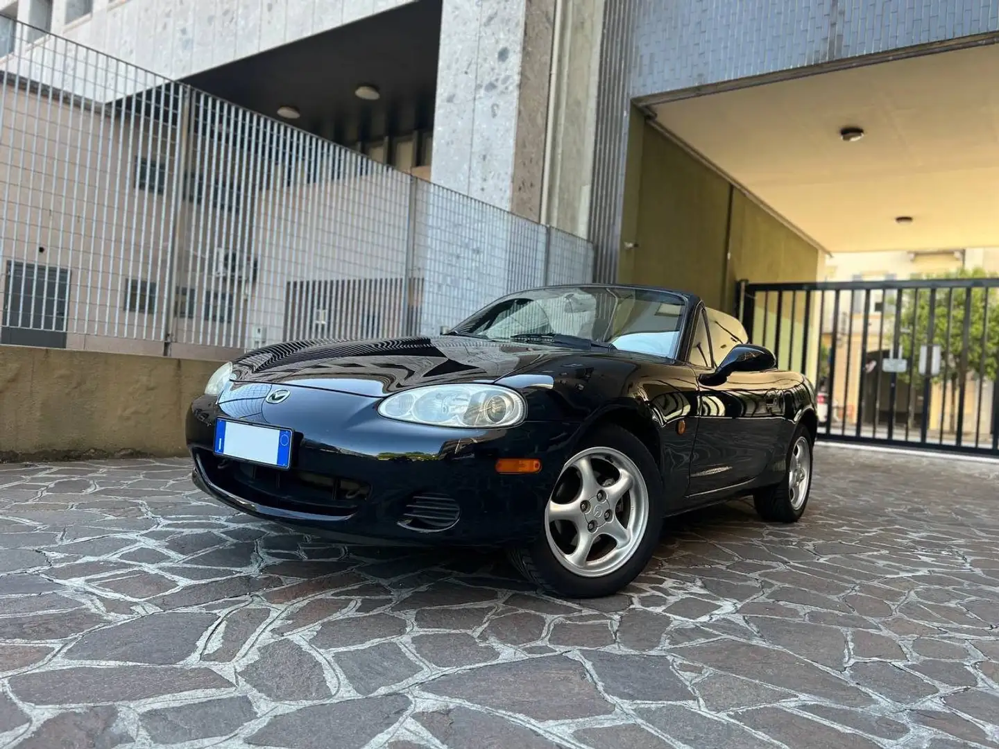 Mazda MX-5 1.6 - 1