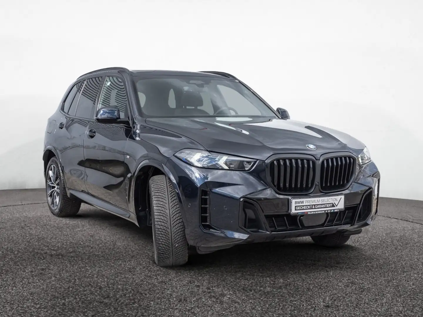BMW X5 xDrive 40d M-Sport Pro STANDHZG+PANO+AHK+H Schwarz - 2