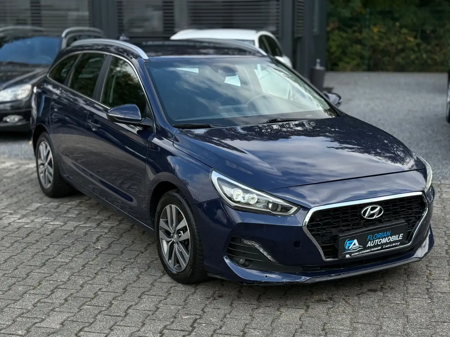 Hyundai i30 Style Diesel/Automatik/LED/Kamera Blau - 2