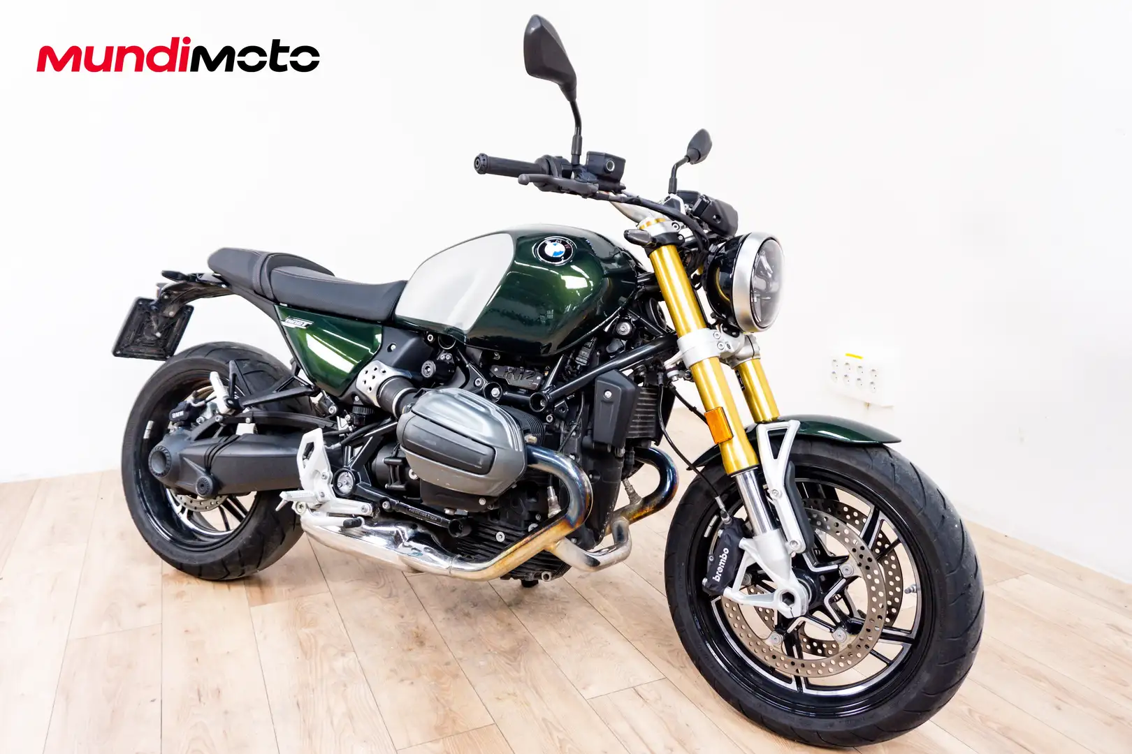 BMW R 12 - 2