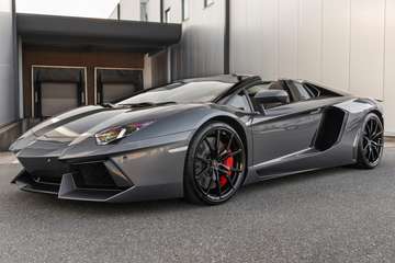 LP700-4 Roadster - Grigio Estoque - Carbon - Senso