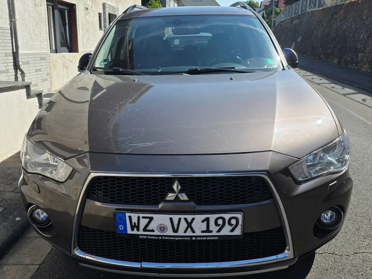 Mitsubishi Outlander Outlander Diesel 2.2 DI-D ClearTec 2WD Edition Braun - 2