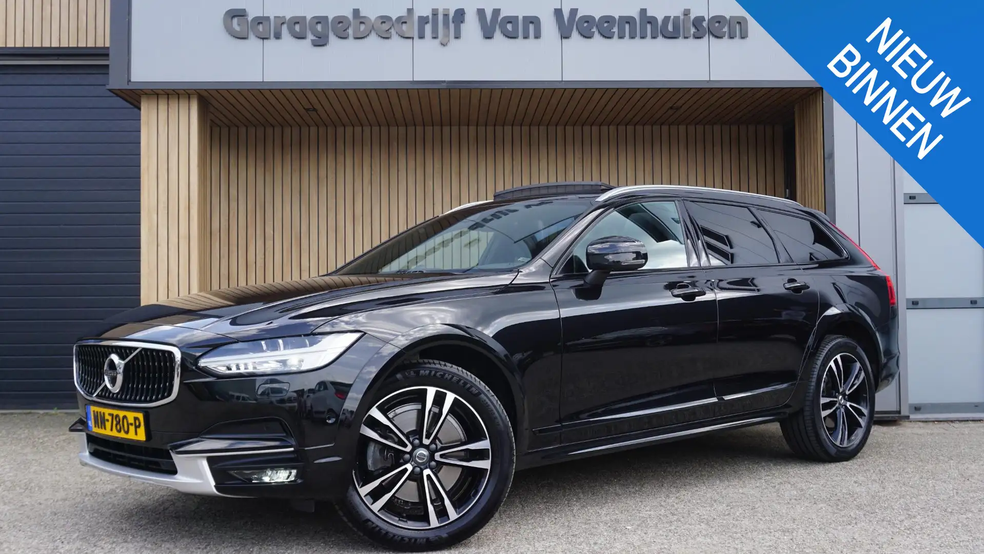 Volvo V90 Cross Country 2.0 T5 275pk! *Polestar* AWD Pano.Dak Bowers/Wilki Noir - 1