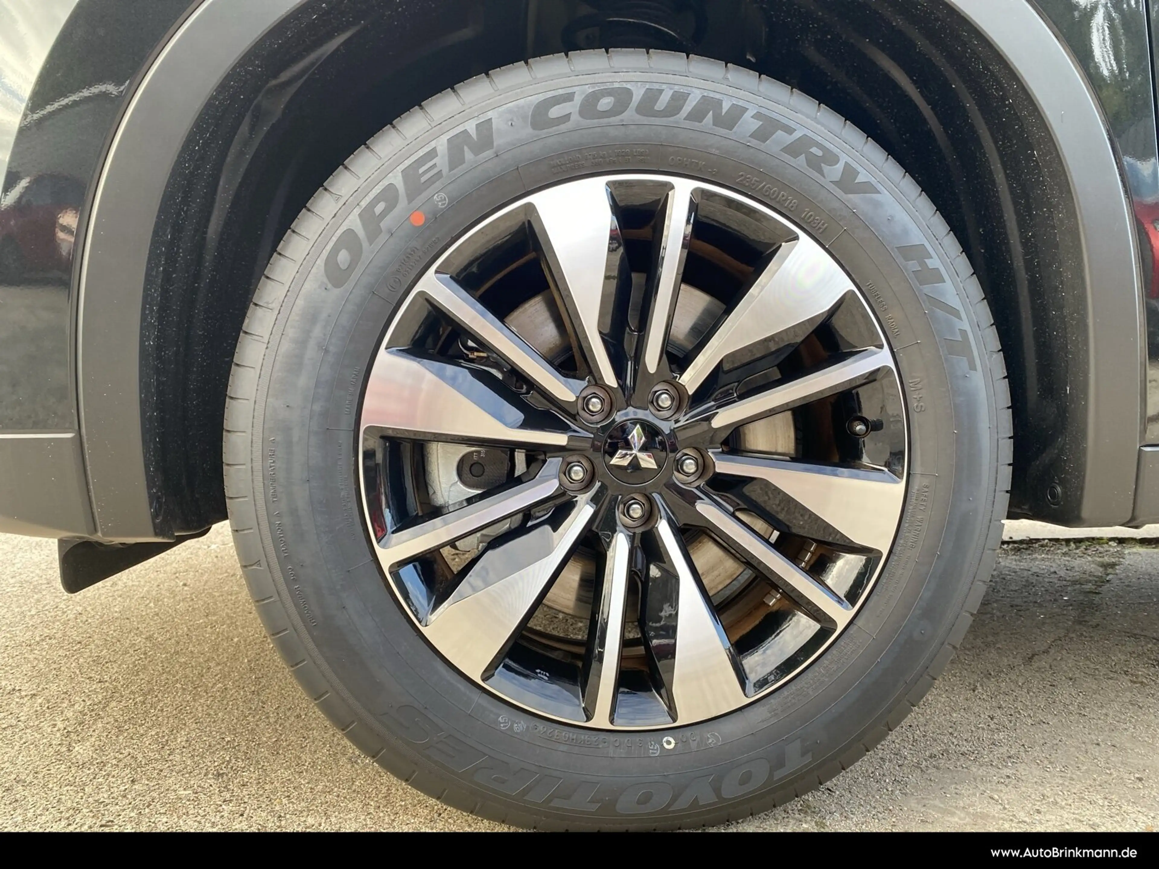 Mitsubishi Outlander Outlander 2.4l PHEV 4WD Diamant — photo 8