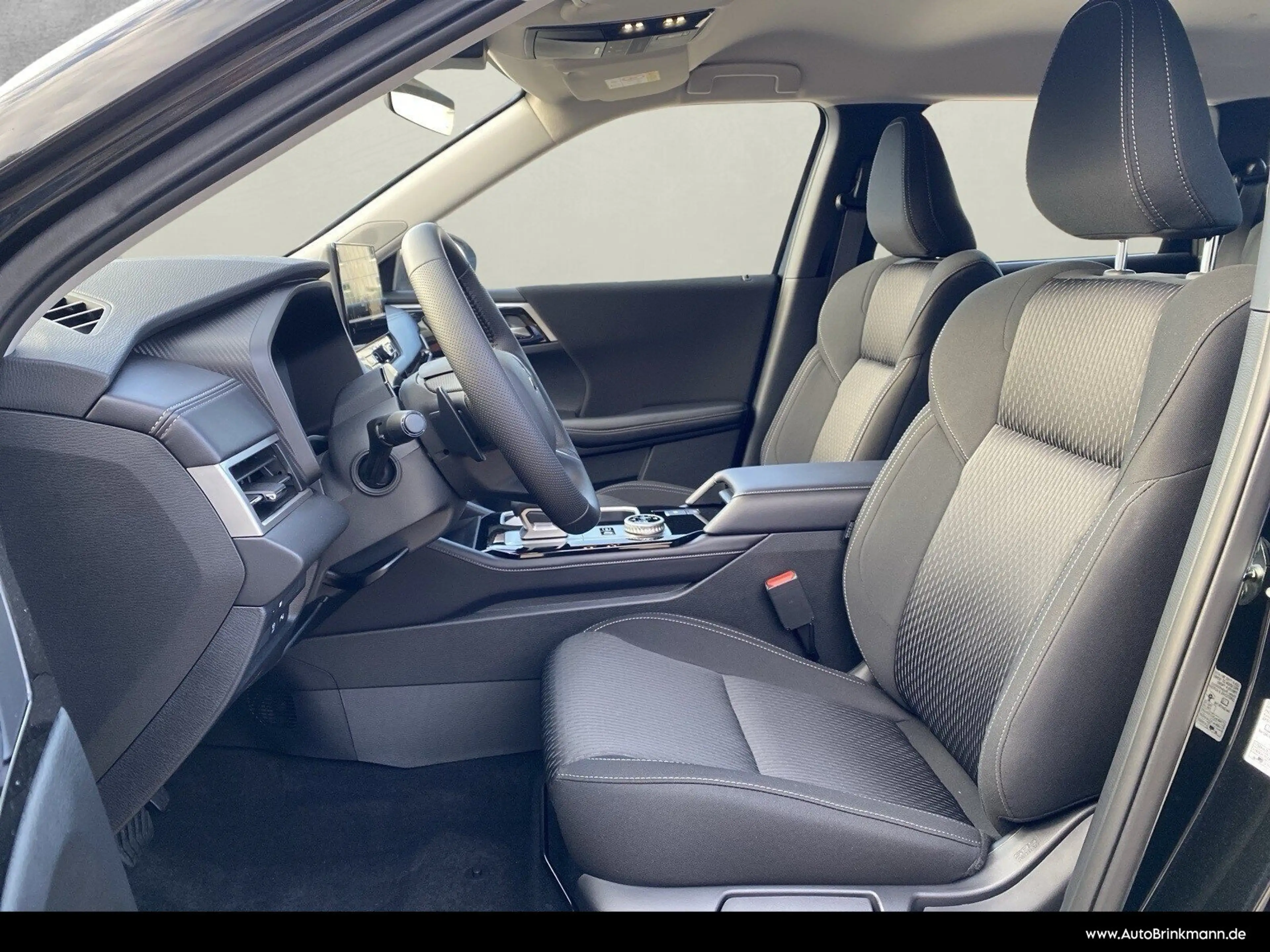 Mitsubishi Outlander Outlander 2.4l PHEV 4WD Diamant — photo 9
