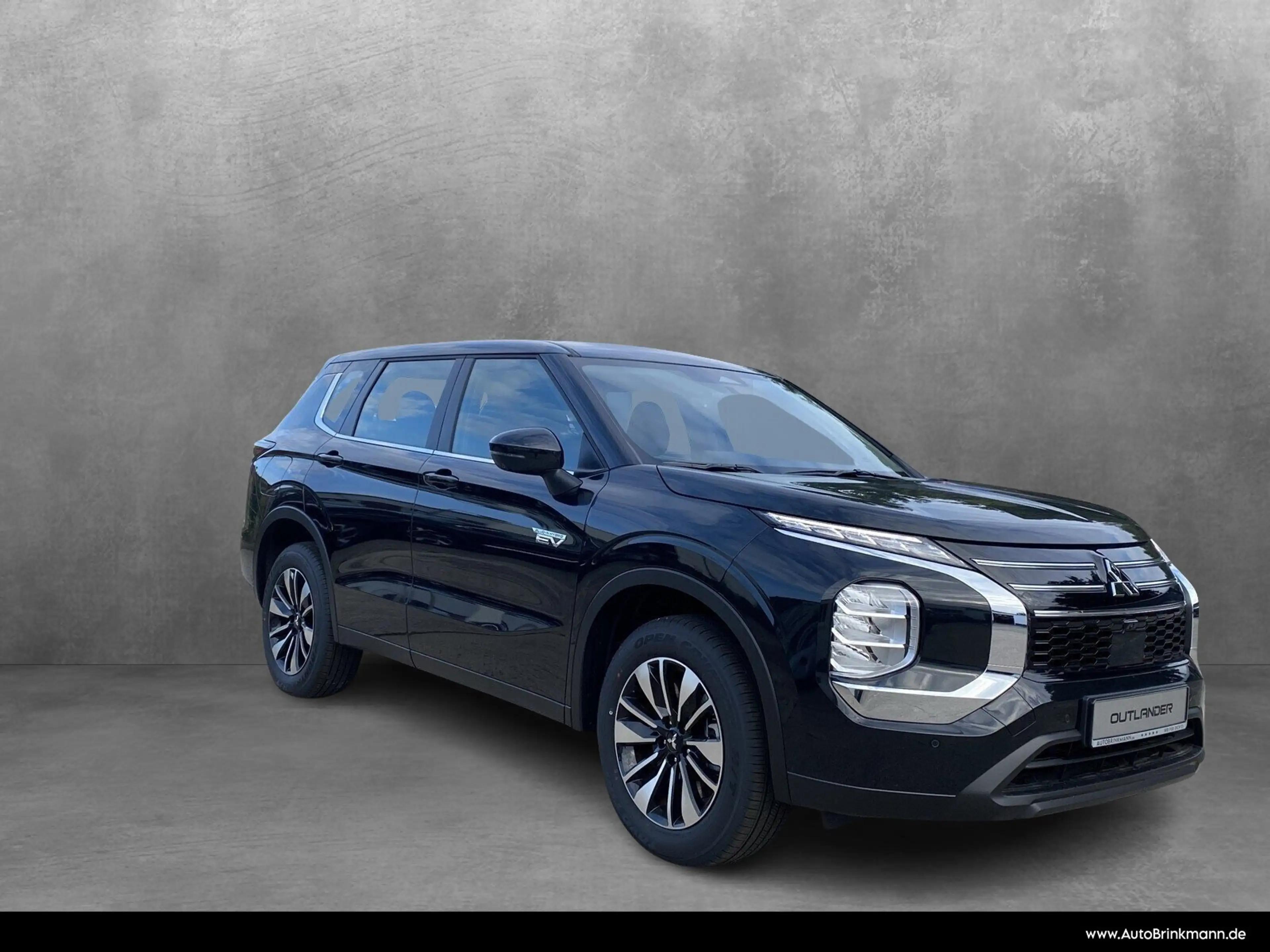 Mitsubishi Outlander Outlander 2.4l PHEV 4WD Diamant — photo 3