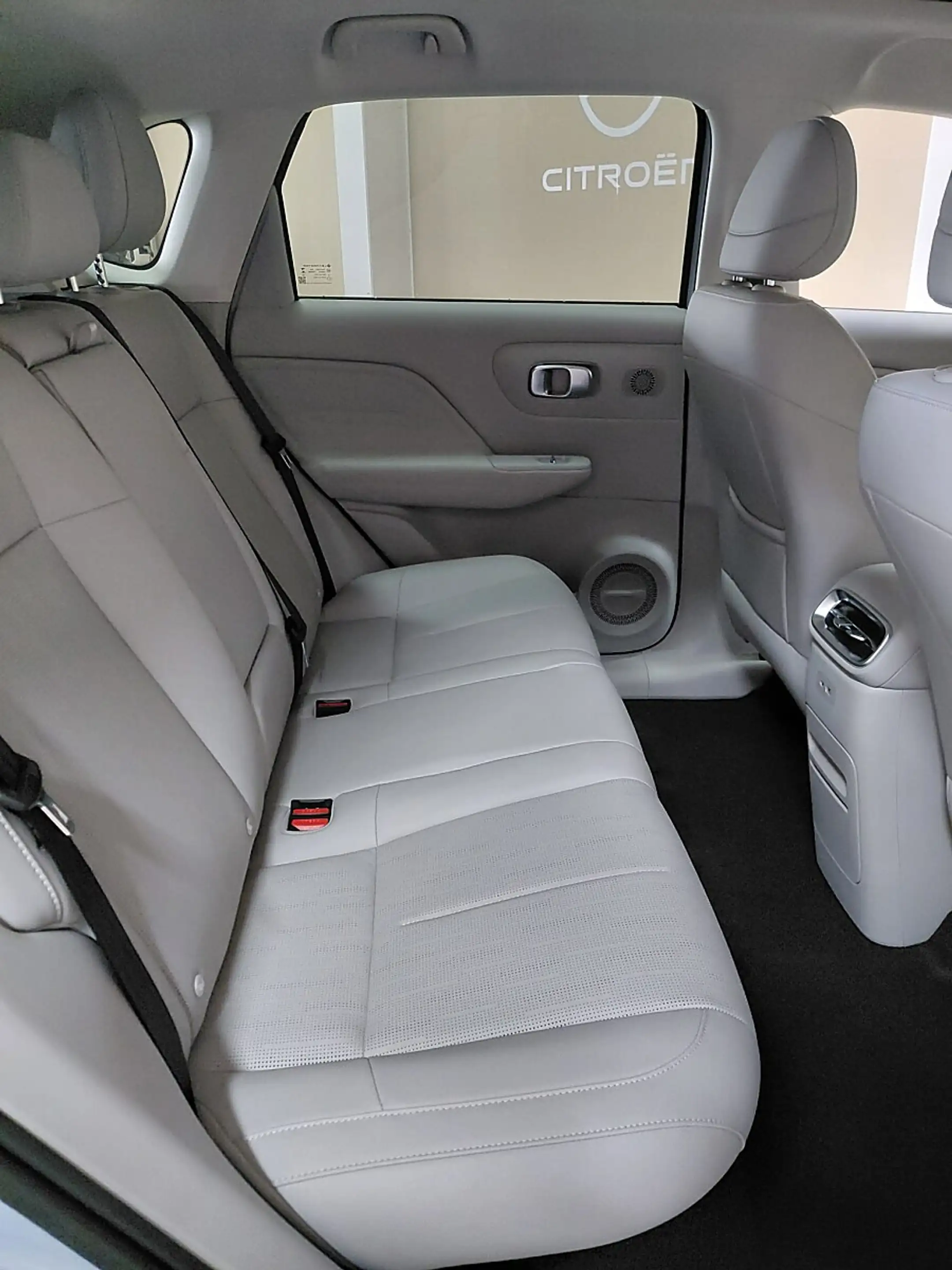 Leapmotor B10 67,1Wh Design Pro Max — photo 6