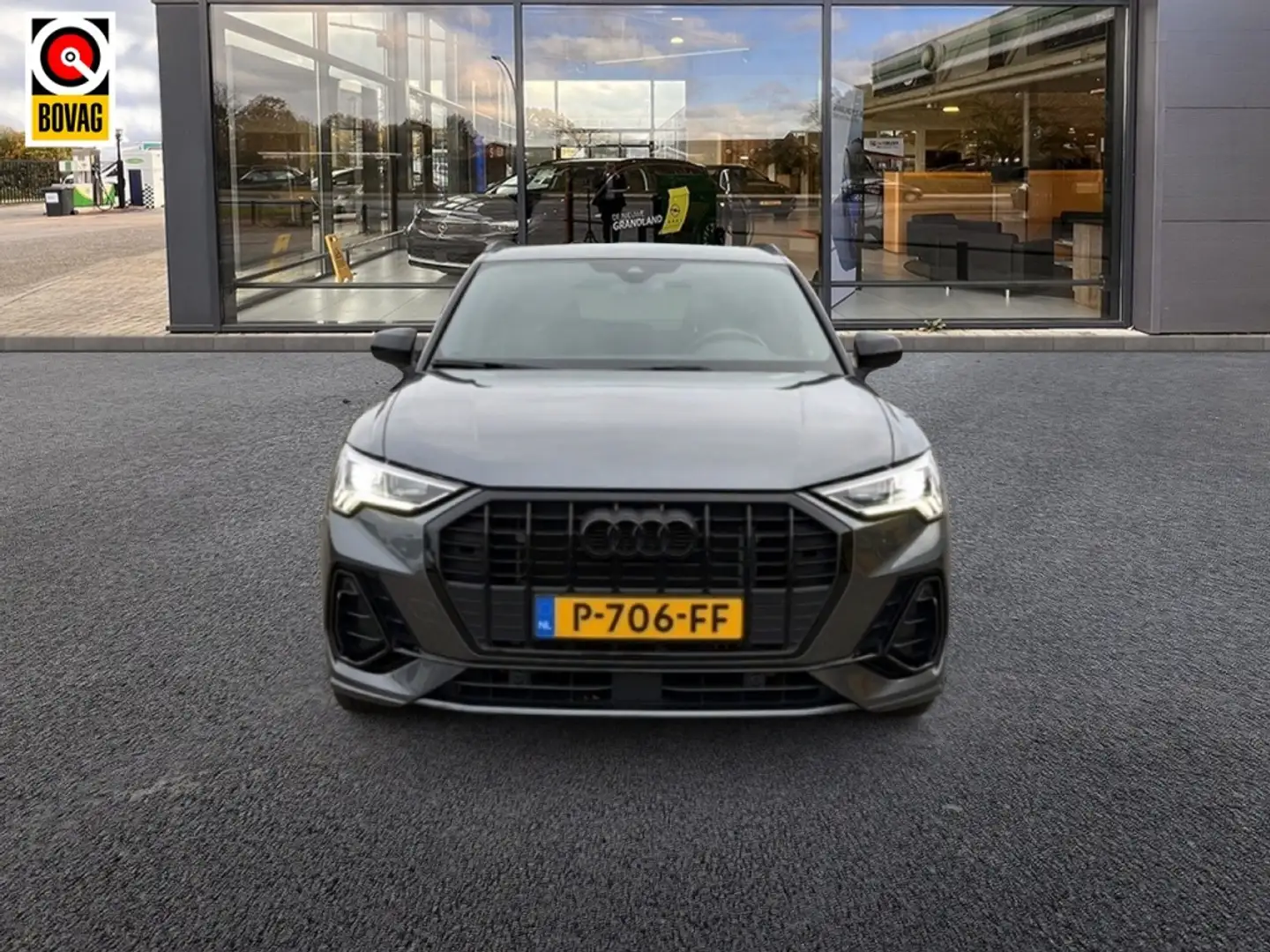 Audi Q3 45TFSI S-line | PHEV | Camera | Trekhaak | elekr. Gris - 2