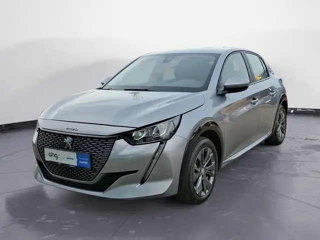 Peugeot e-208 136 Active Pack Sitzheizung PDC